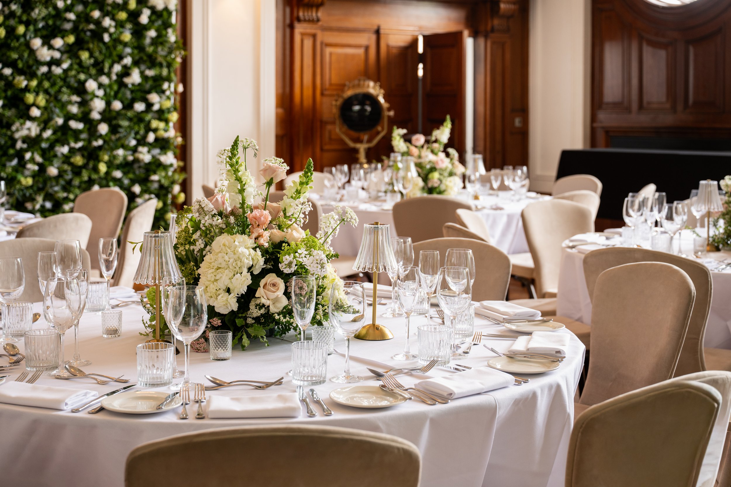 Private dinner luxury Flowers Town hall Hotel 1.jpg
