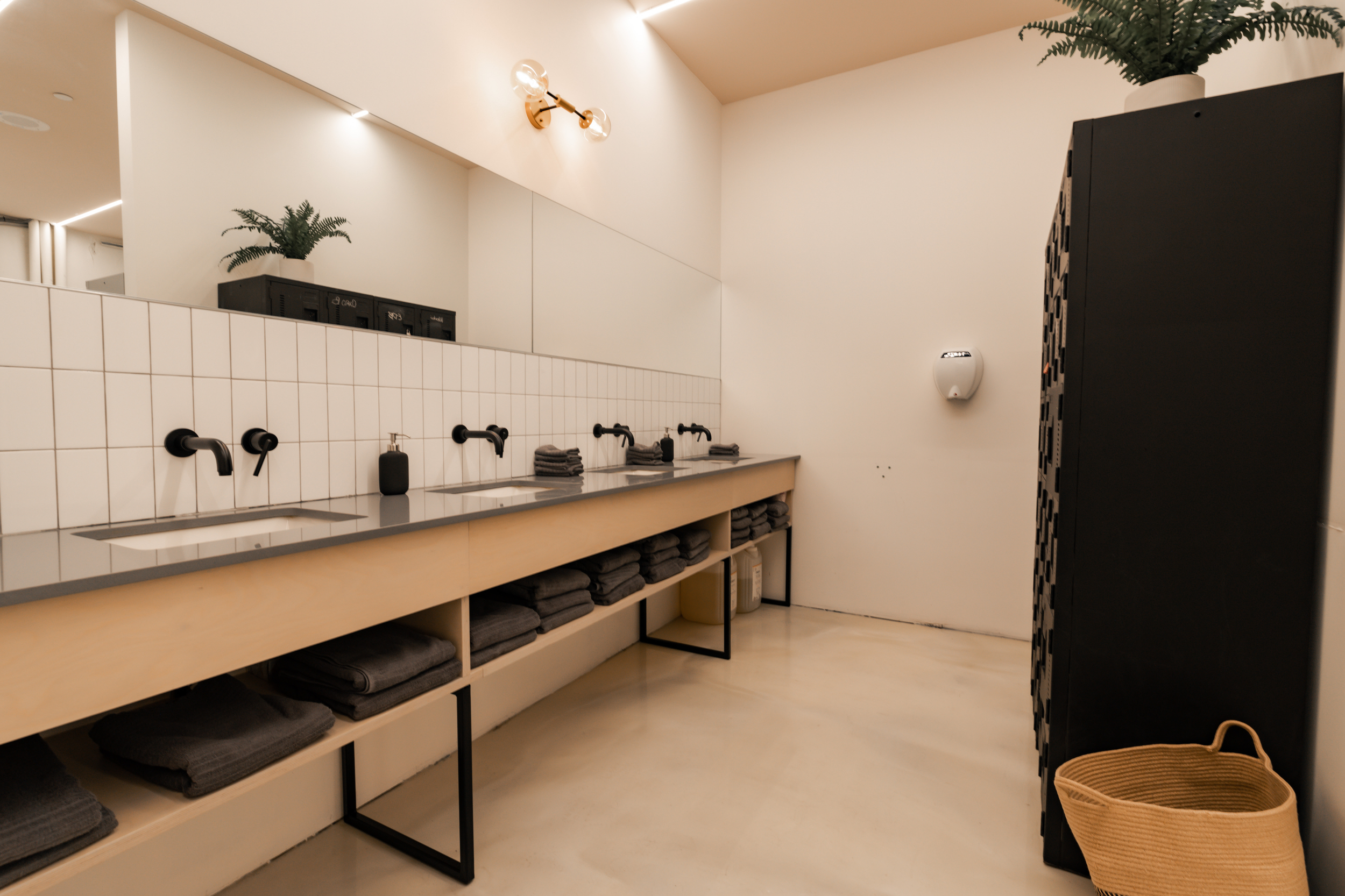 vestiaire luxueux vieux-montreal