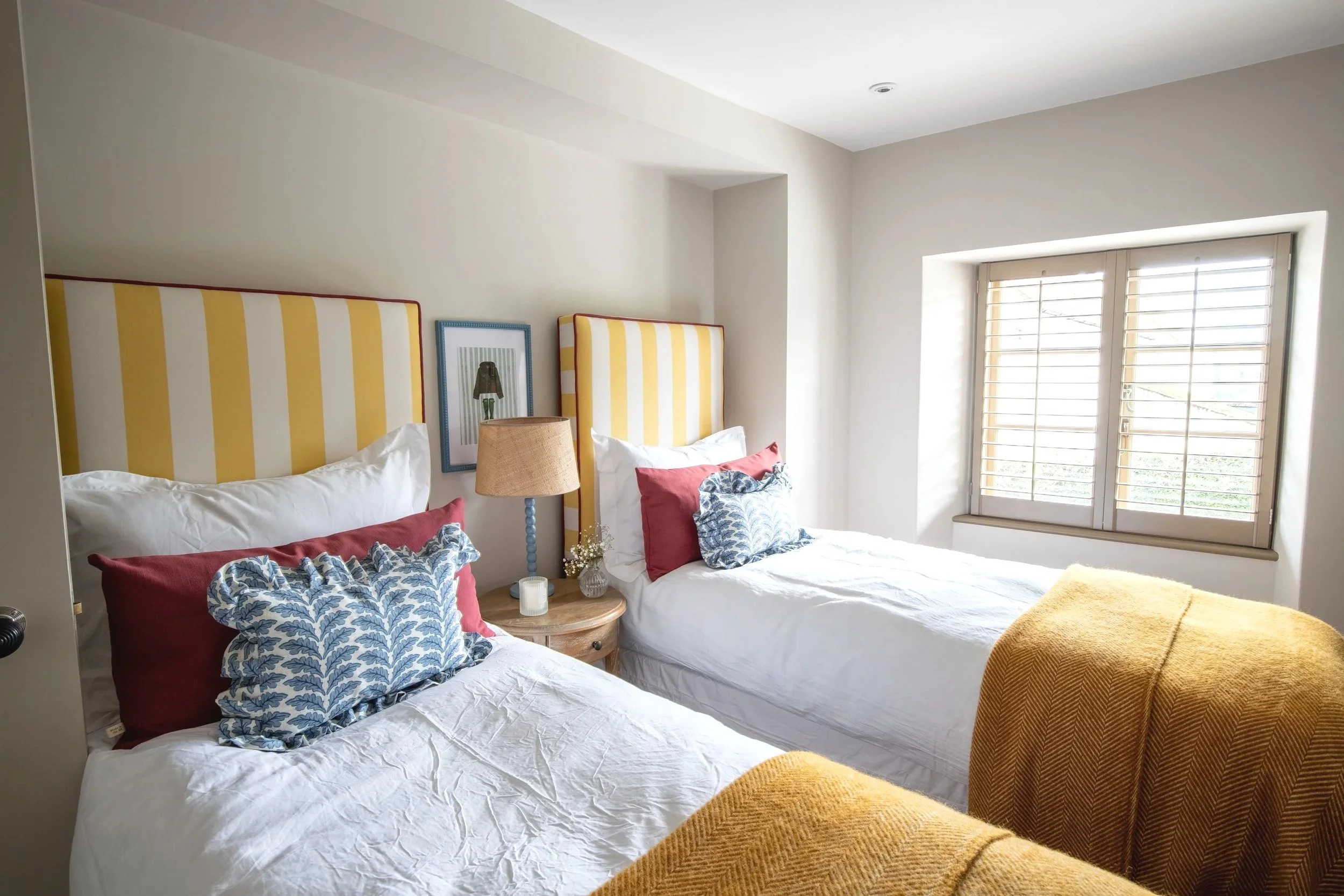 Twin bedroom with bespoke headboards 