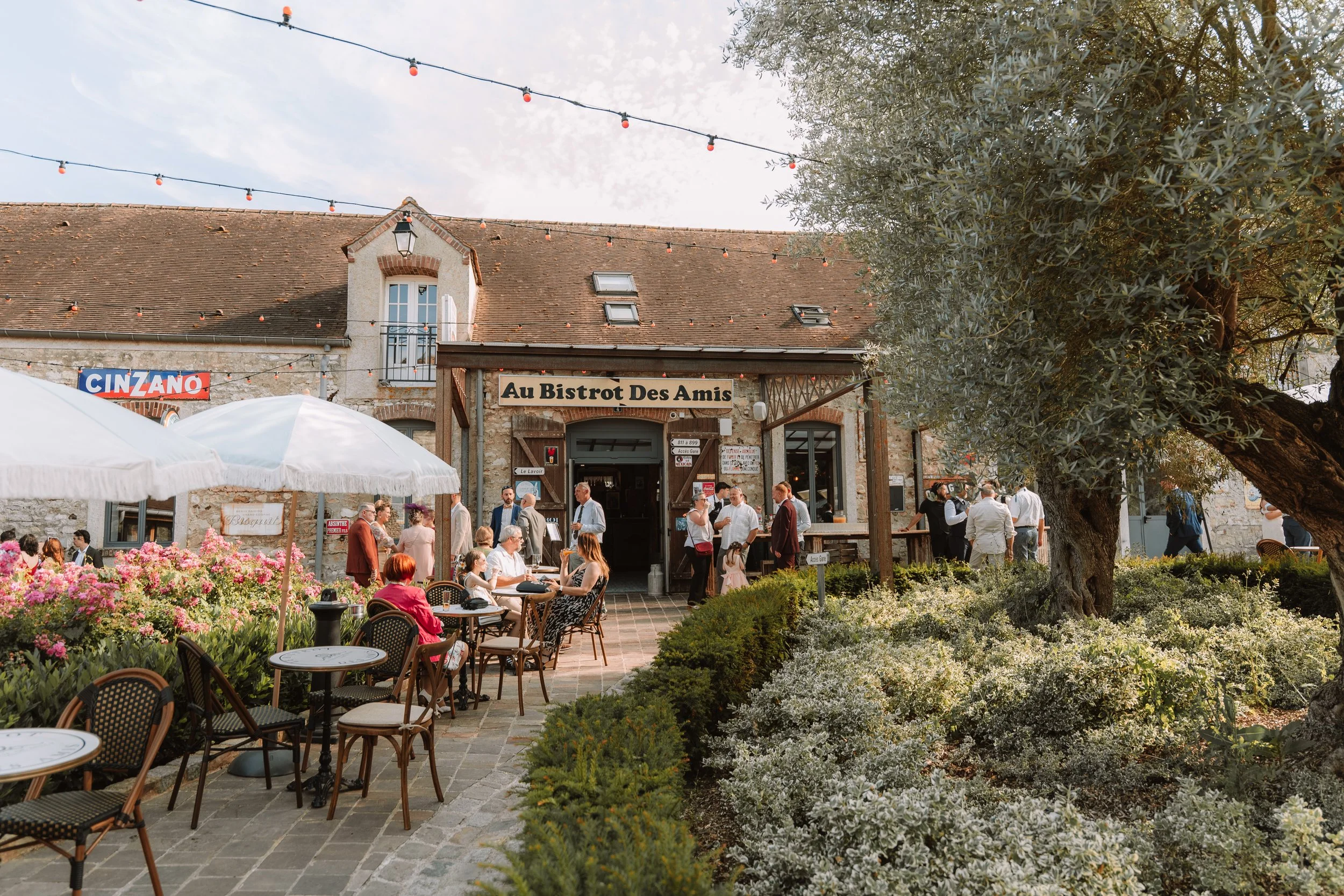 Laetitia & Jerome_-376.jpg