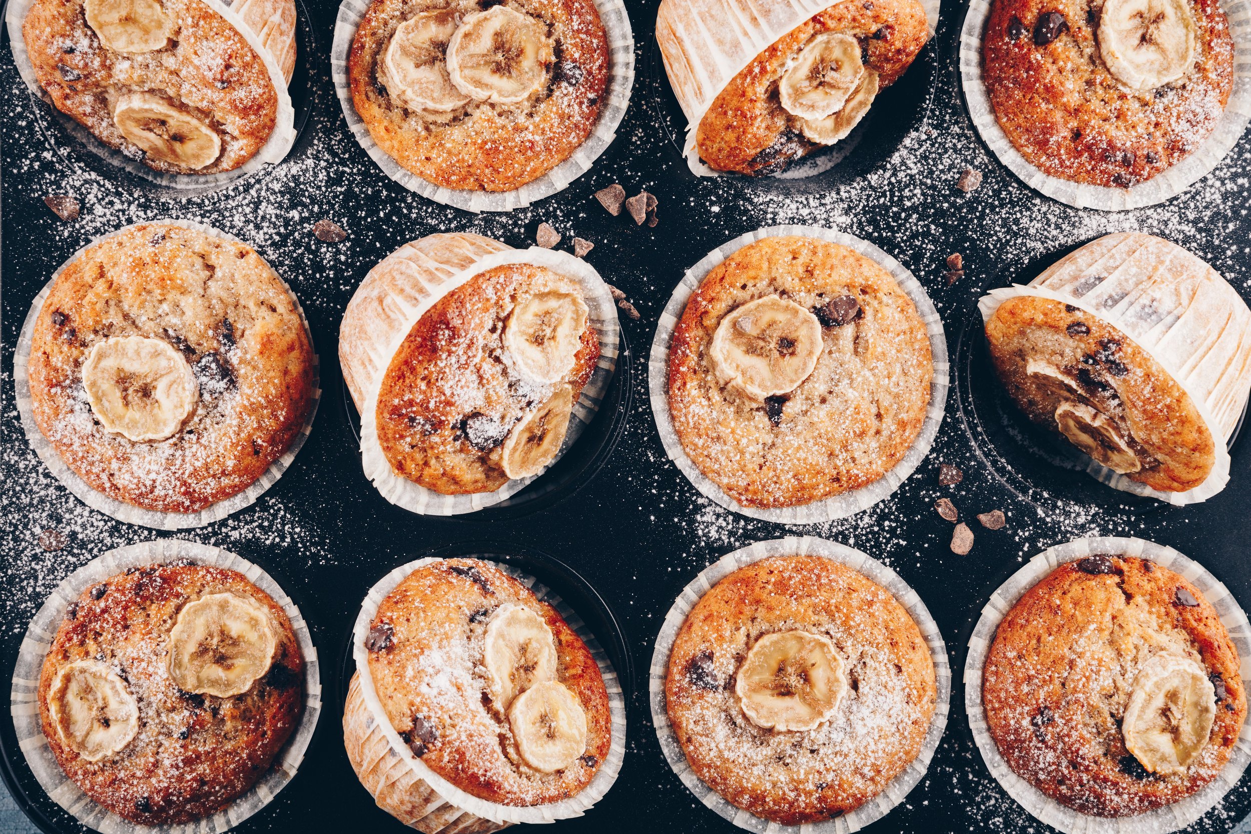 chocolate-chips-banana-muffins-2023-11-27-04-54-42-utc.jpg