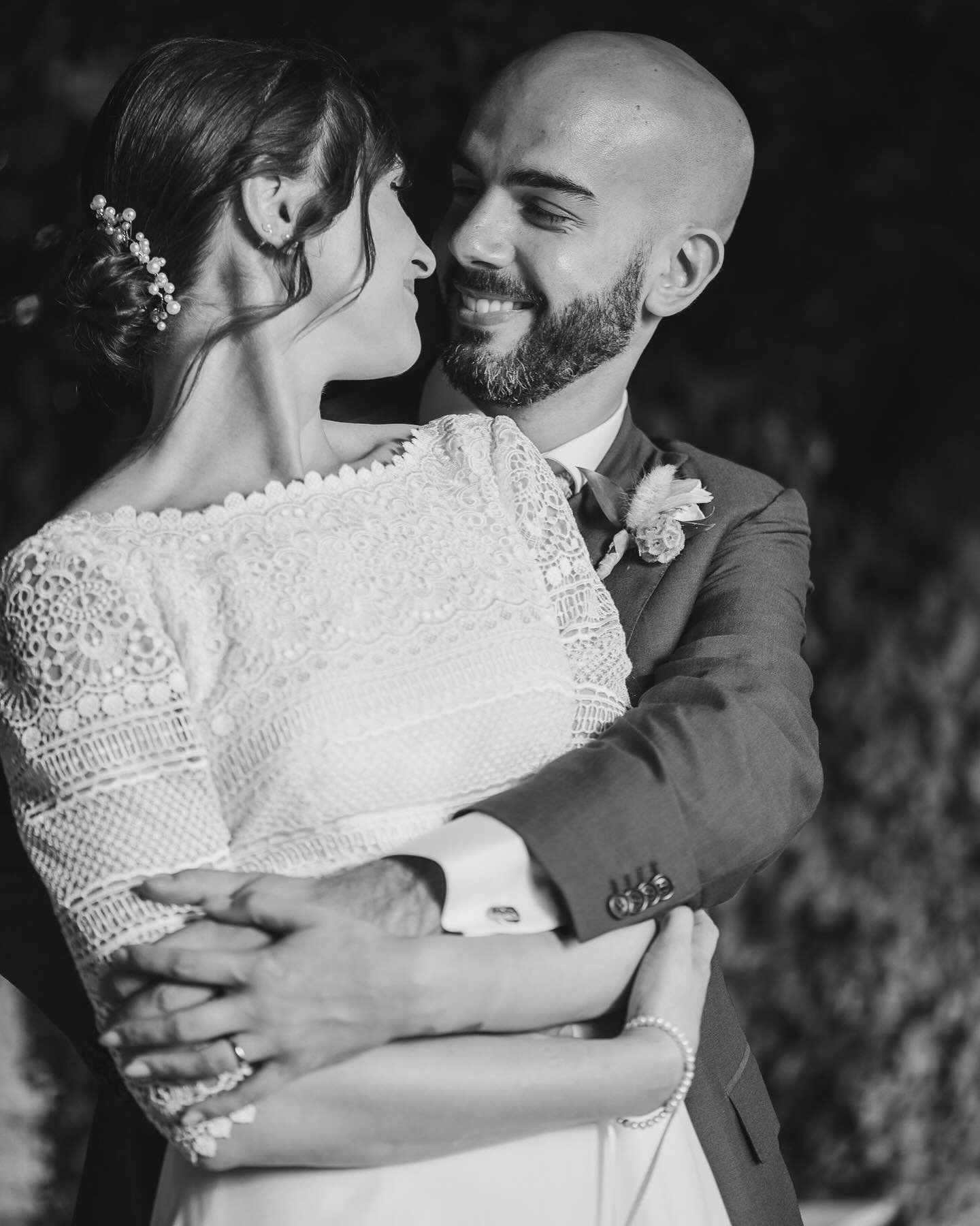 Michele &amp; Filippo in Fiesole. The love between these two made this a beautiful story to capture. 📷🫶🏼

#fiesole #fiesolewedding #florence #tuscany #italy #italyphotographer #italyweddingphotographer #florenceweddingphotographer #tuscanywedding 