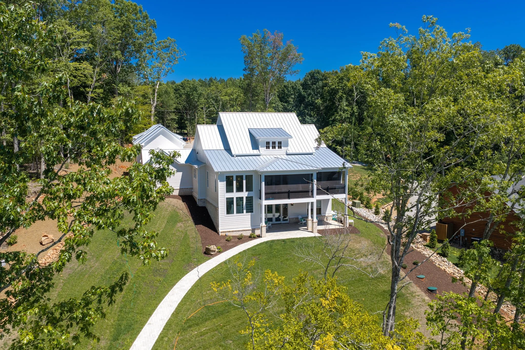 79-web-or-mls-Barker-Rd-135.jpg