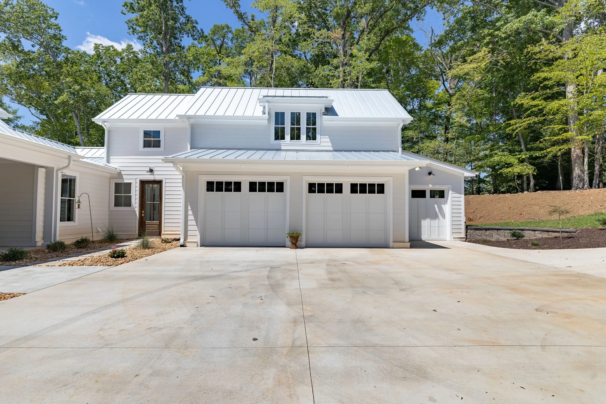 70-web-or-mls-Hayes-Barker-70.jpg