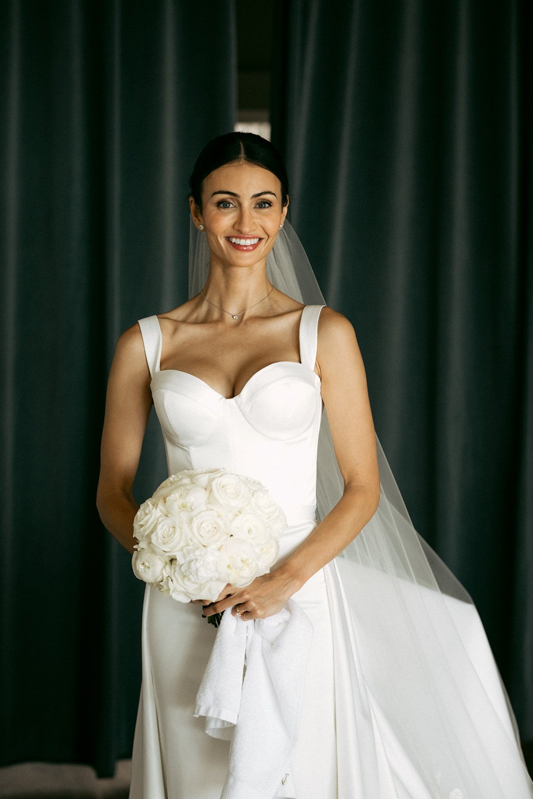 5 - Vanessa Erik Final Wedding-61_websize.jpg