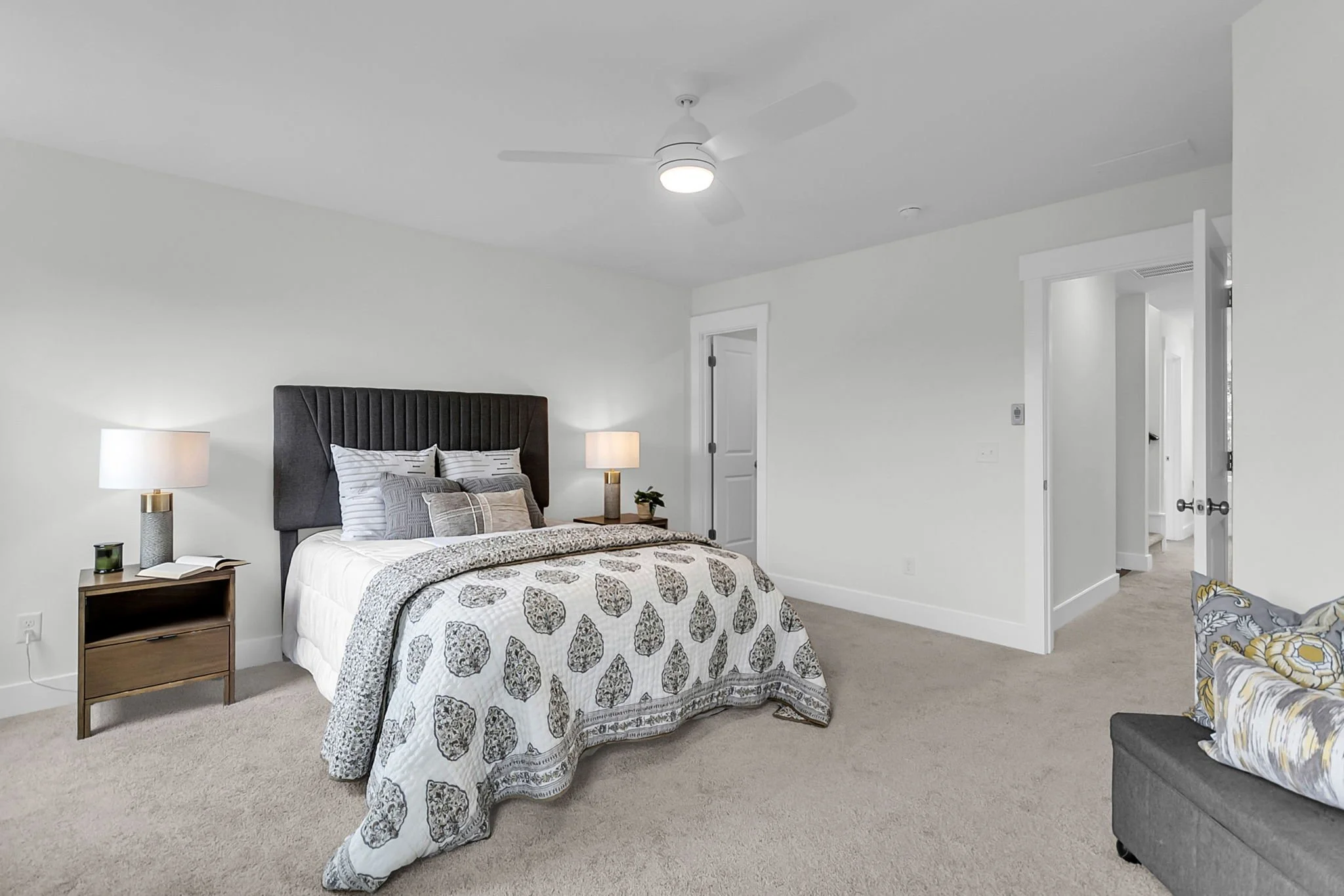 CREM - 1552 N Avalon-44.jpg