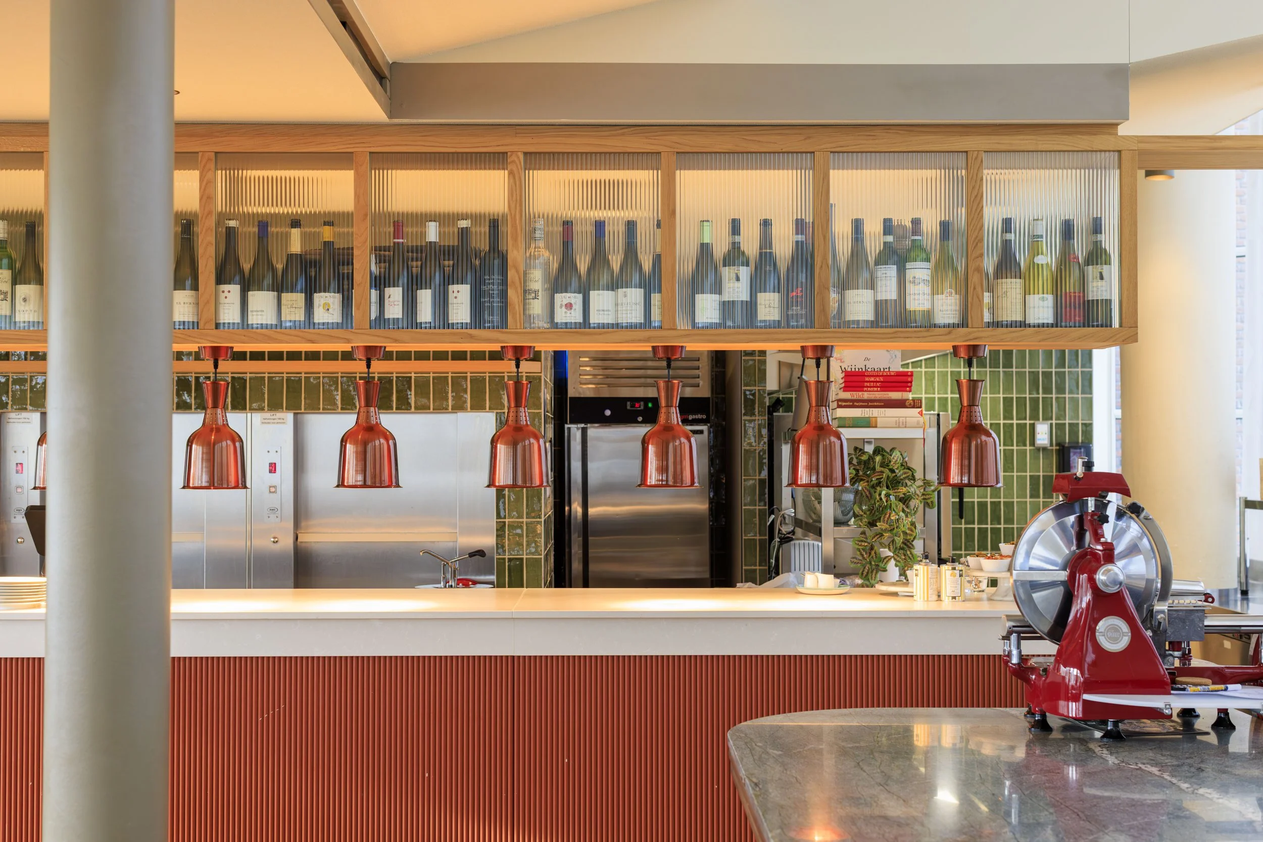 Restaurant Suus | Plesman Hotel | Tafelen met Ton-13.jpg