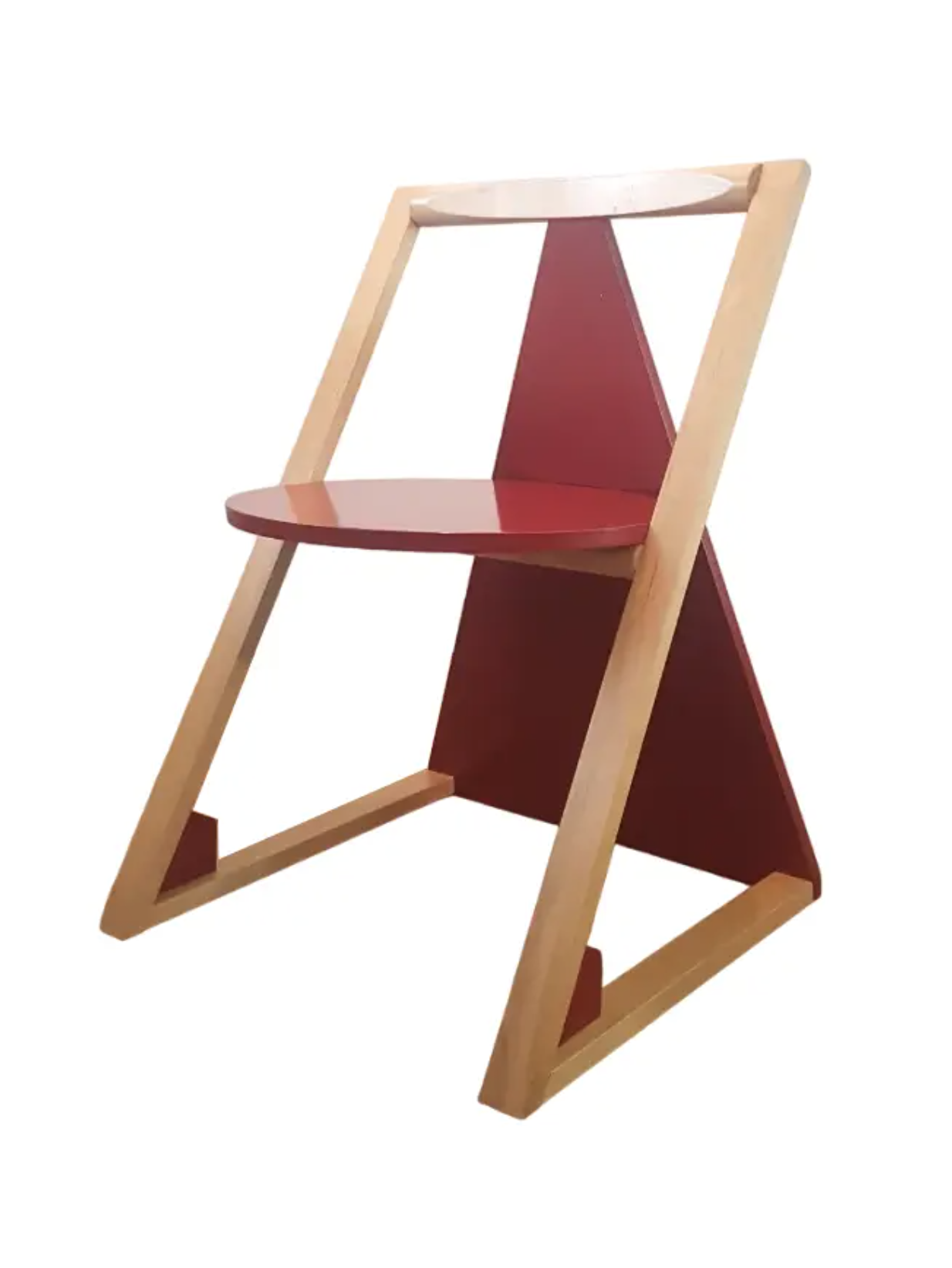 <a target="_blank" rel="noopener noreferrer"  href="https://urlgeni.us/GtWtx">Triangular Chair</a>