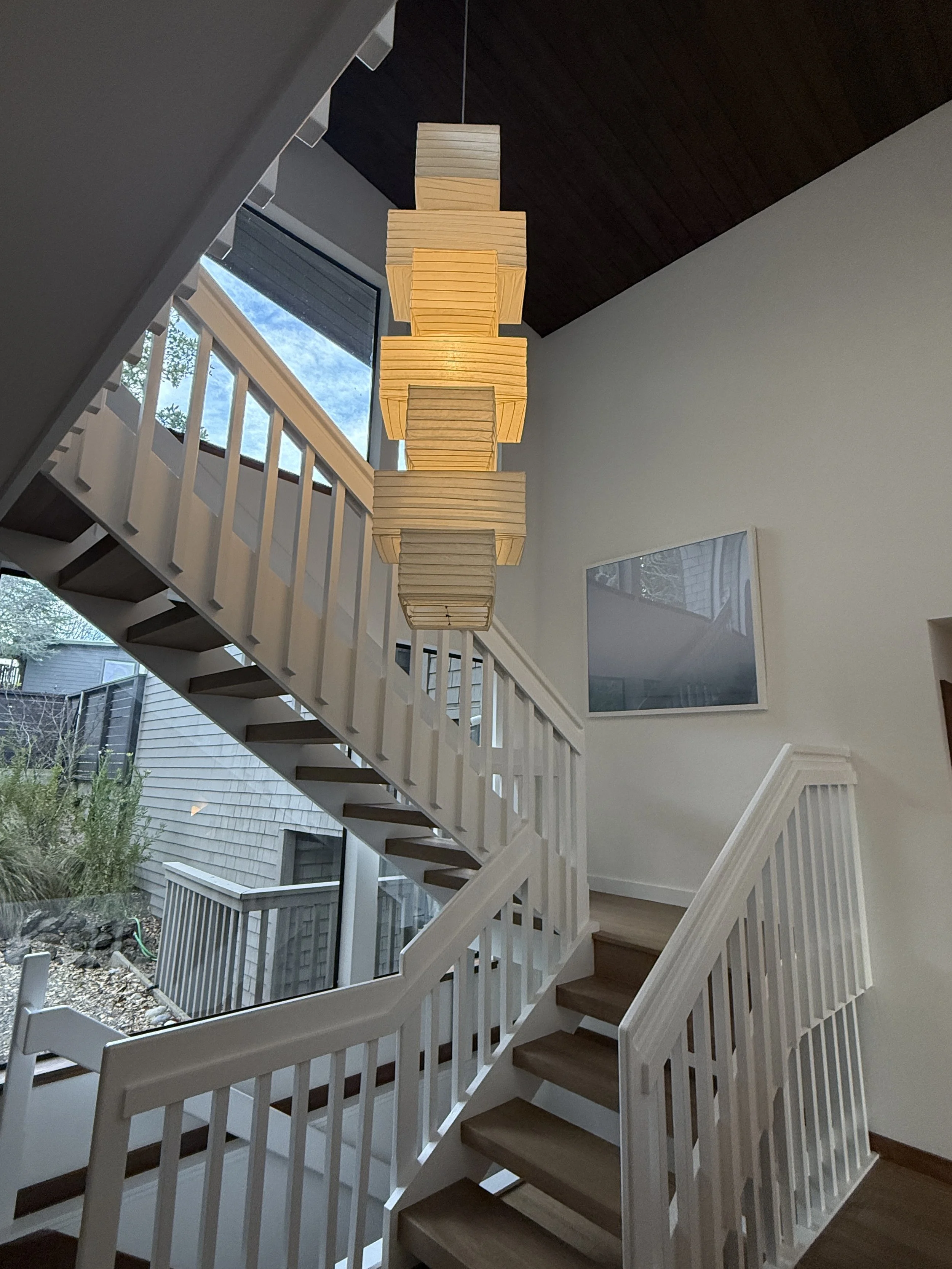 LWD_Entry Stair Light_After.JPG