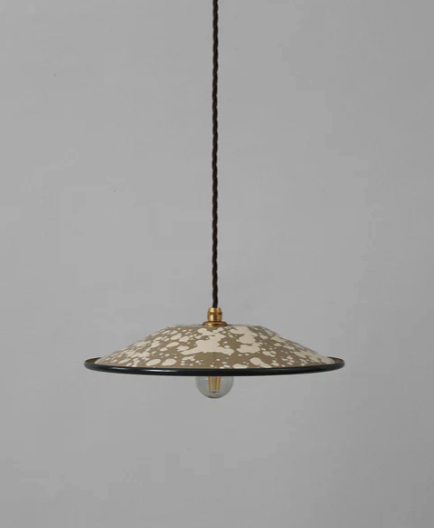 <a target="_blank" rel="noopener noreferrer"  href="https://us.toa.st/collections/lighting/products/splatter-enamel-pendant-lamp-shade-mole-ecru">Splatter Enamel Pendant Lamp Shade</a>