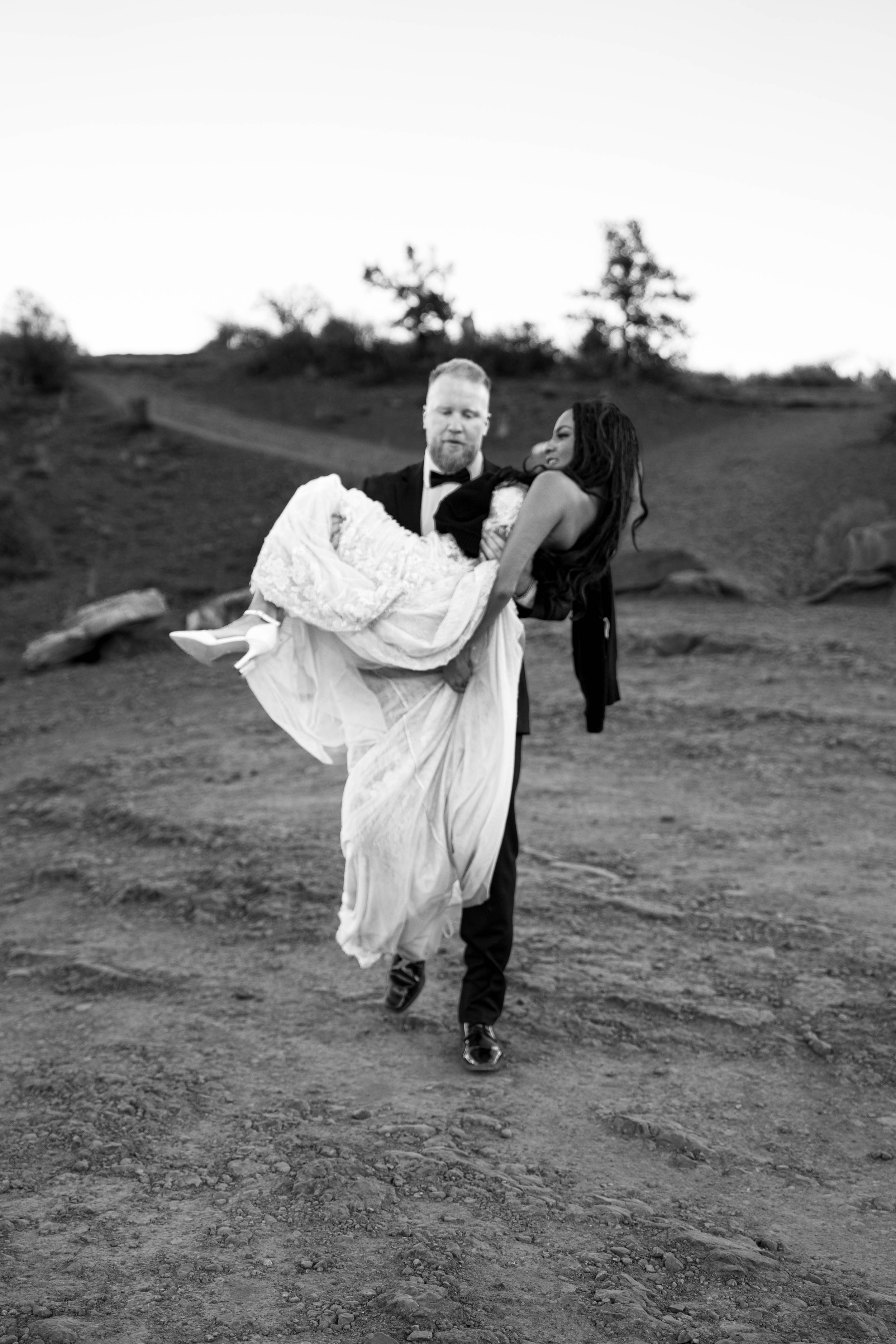 Song of Sanè - J + T Sedona Elopement - Ceremony (75).jpg