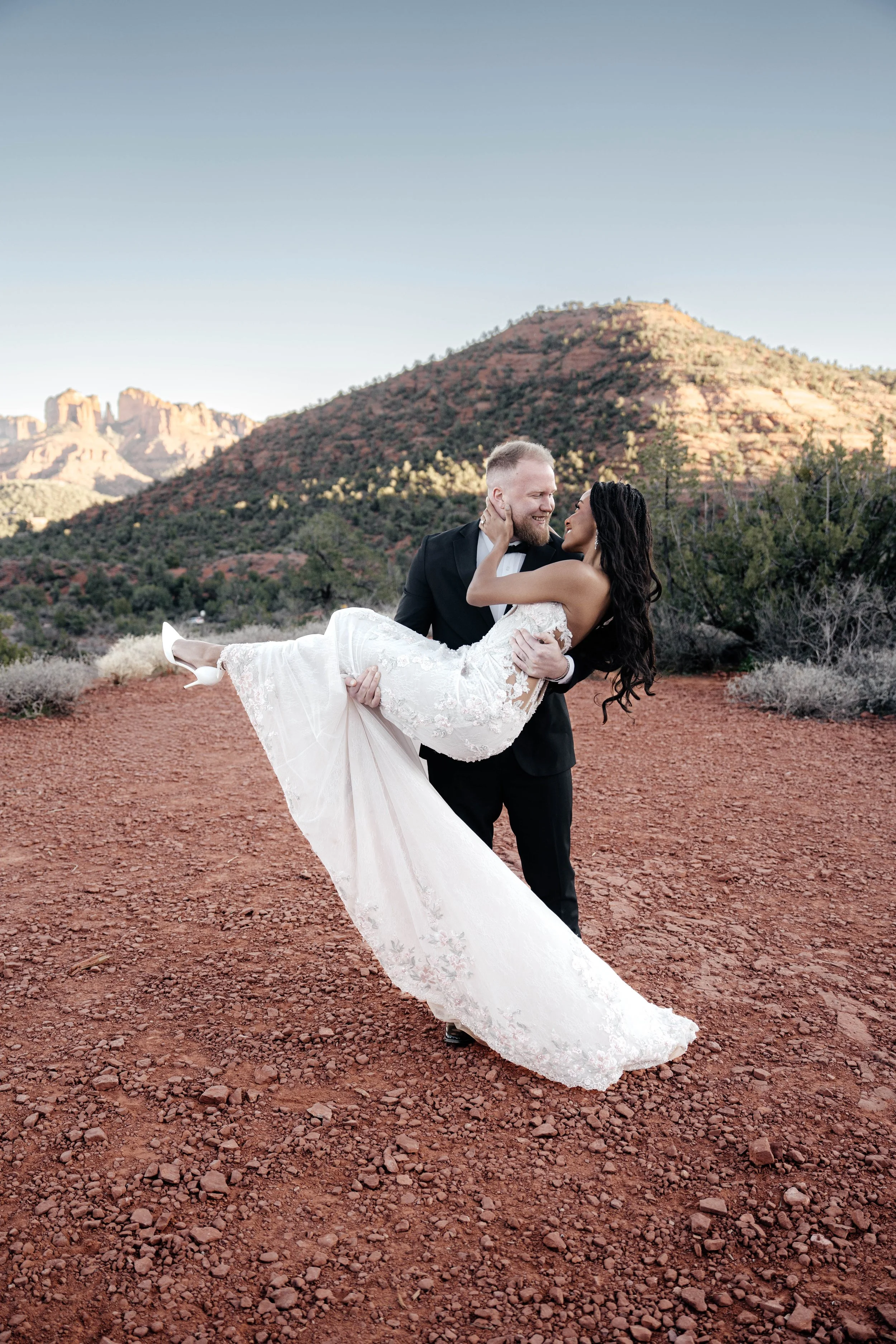 Song of Sanè - J + T Sedona Elopement - Ceremony (70).jpg
