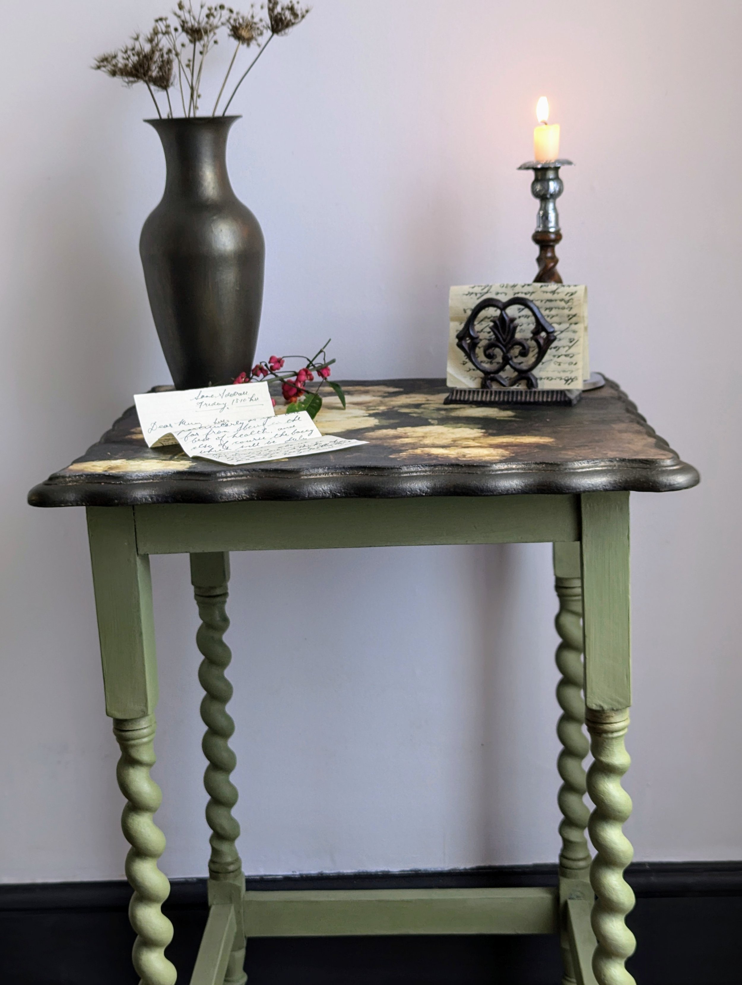 Green side table 3.jpg