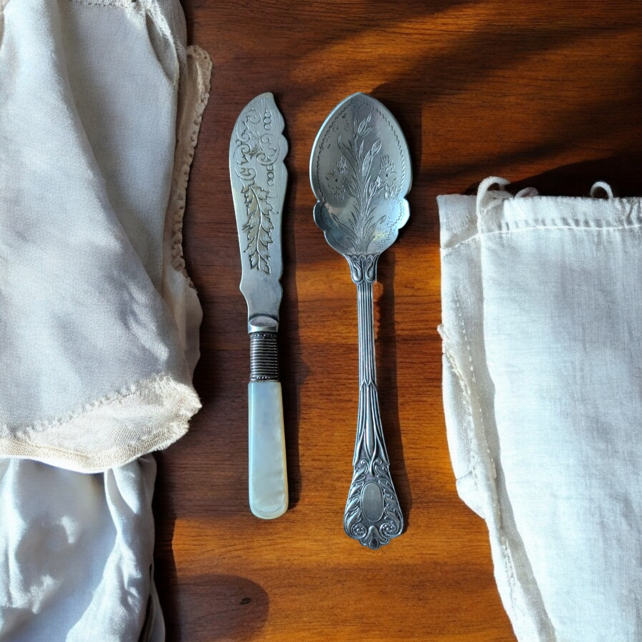 spoon and forl 1.png