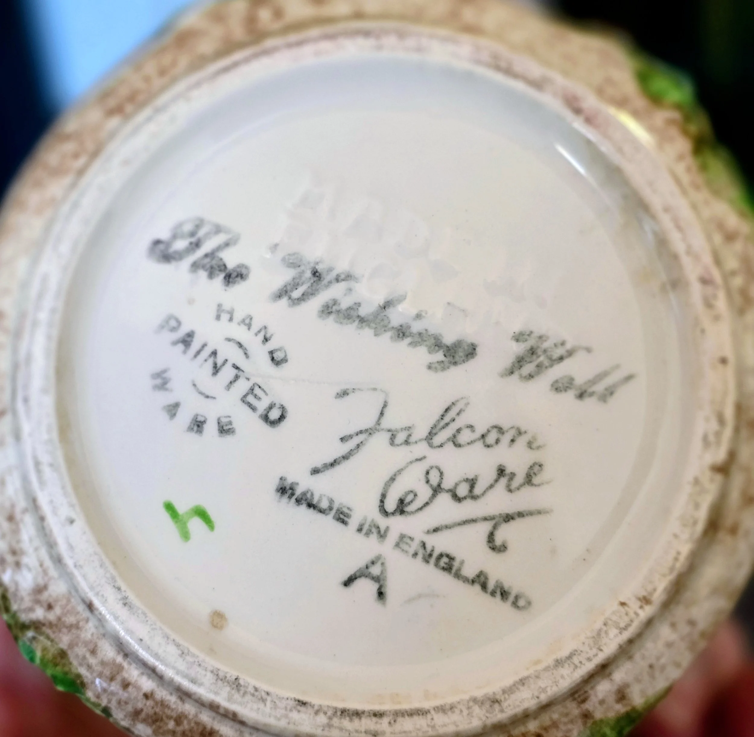 Wishing Well honey pot (2).jpg