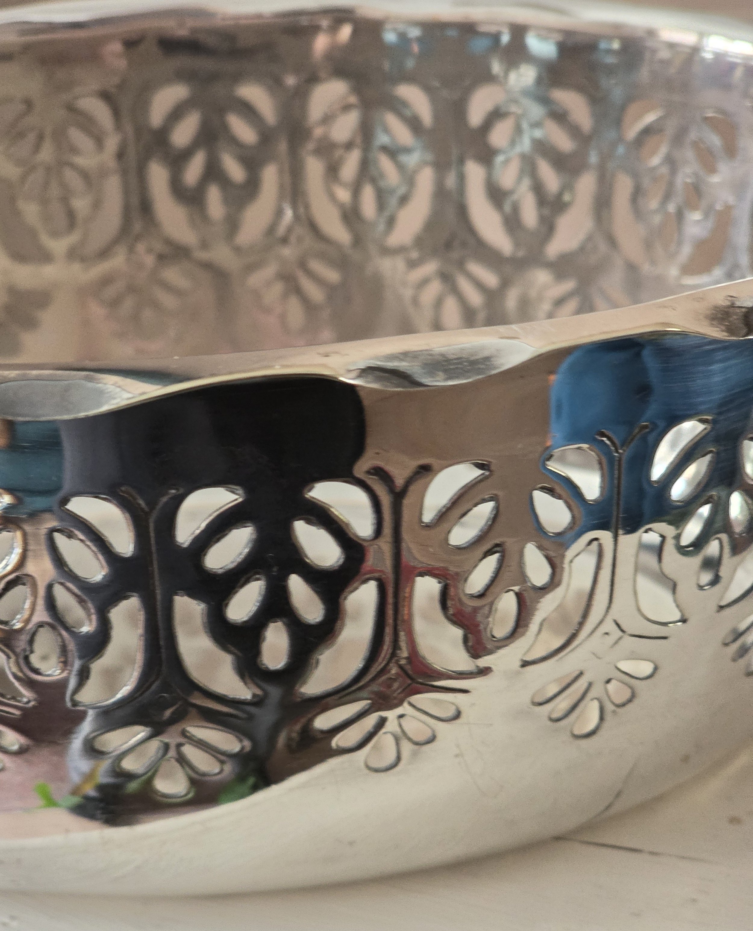 silver plated bon bon dish (1).jpg