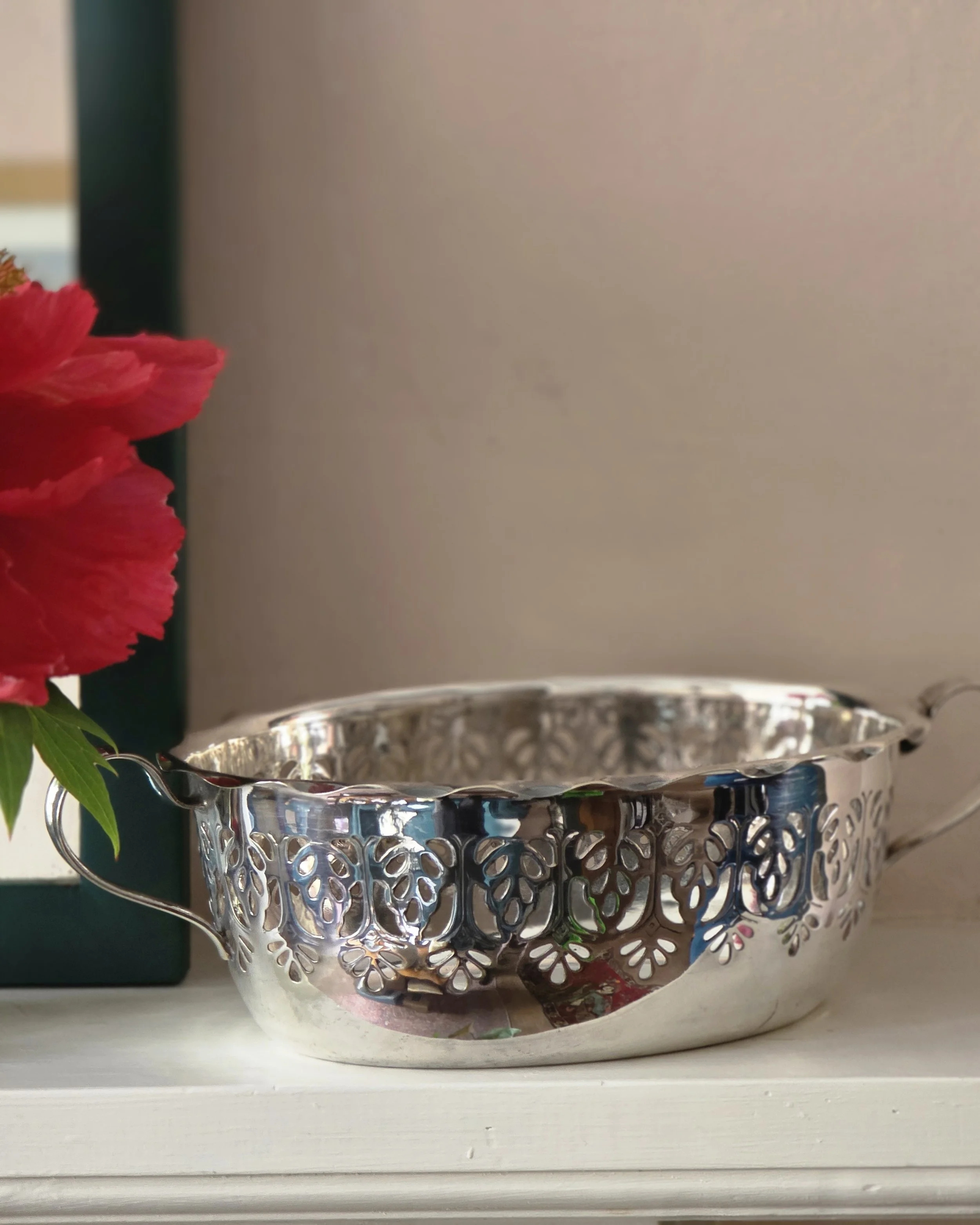 silver plated bon bon dish (2).jpg