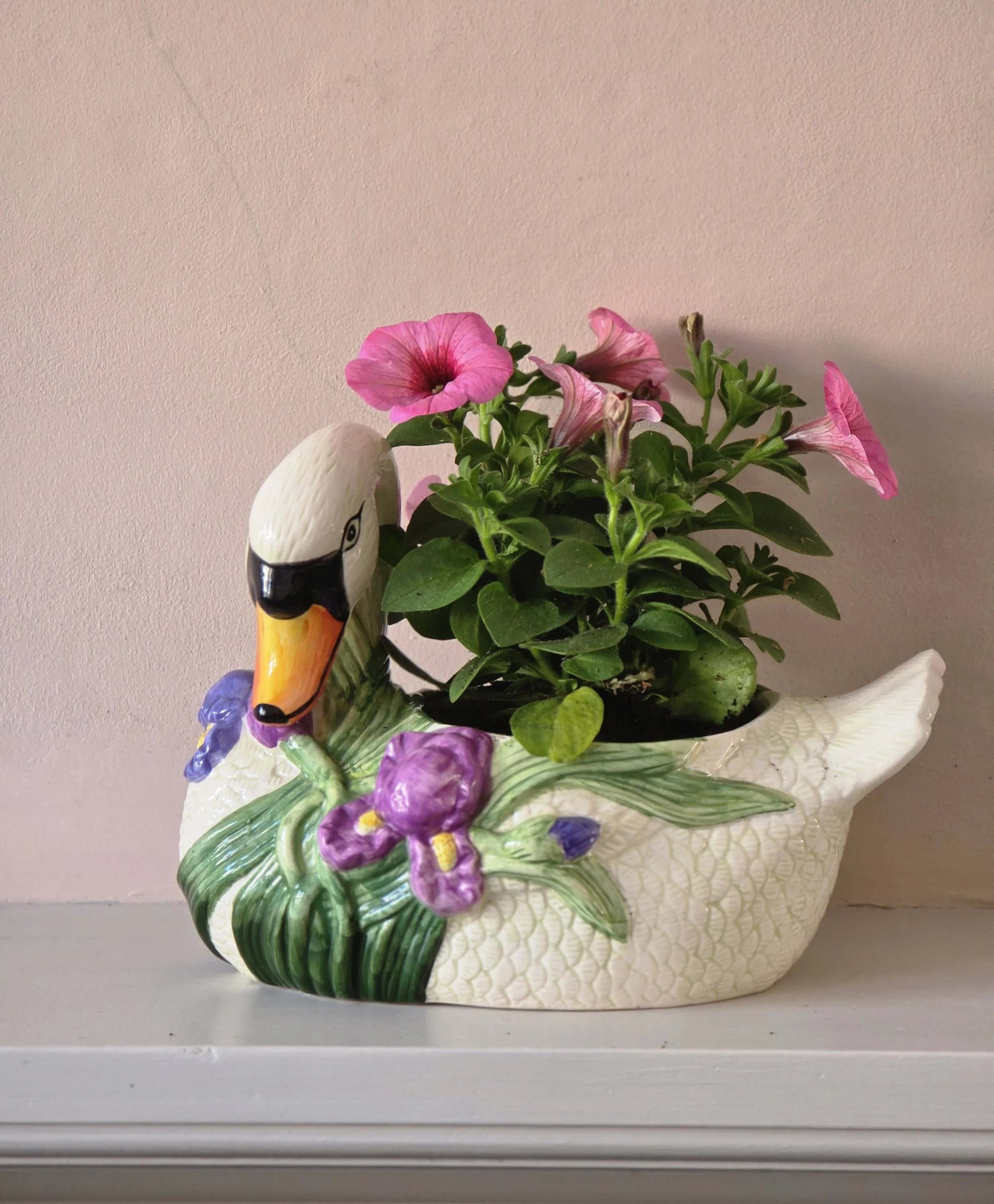 Regency Swan (7).jpg