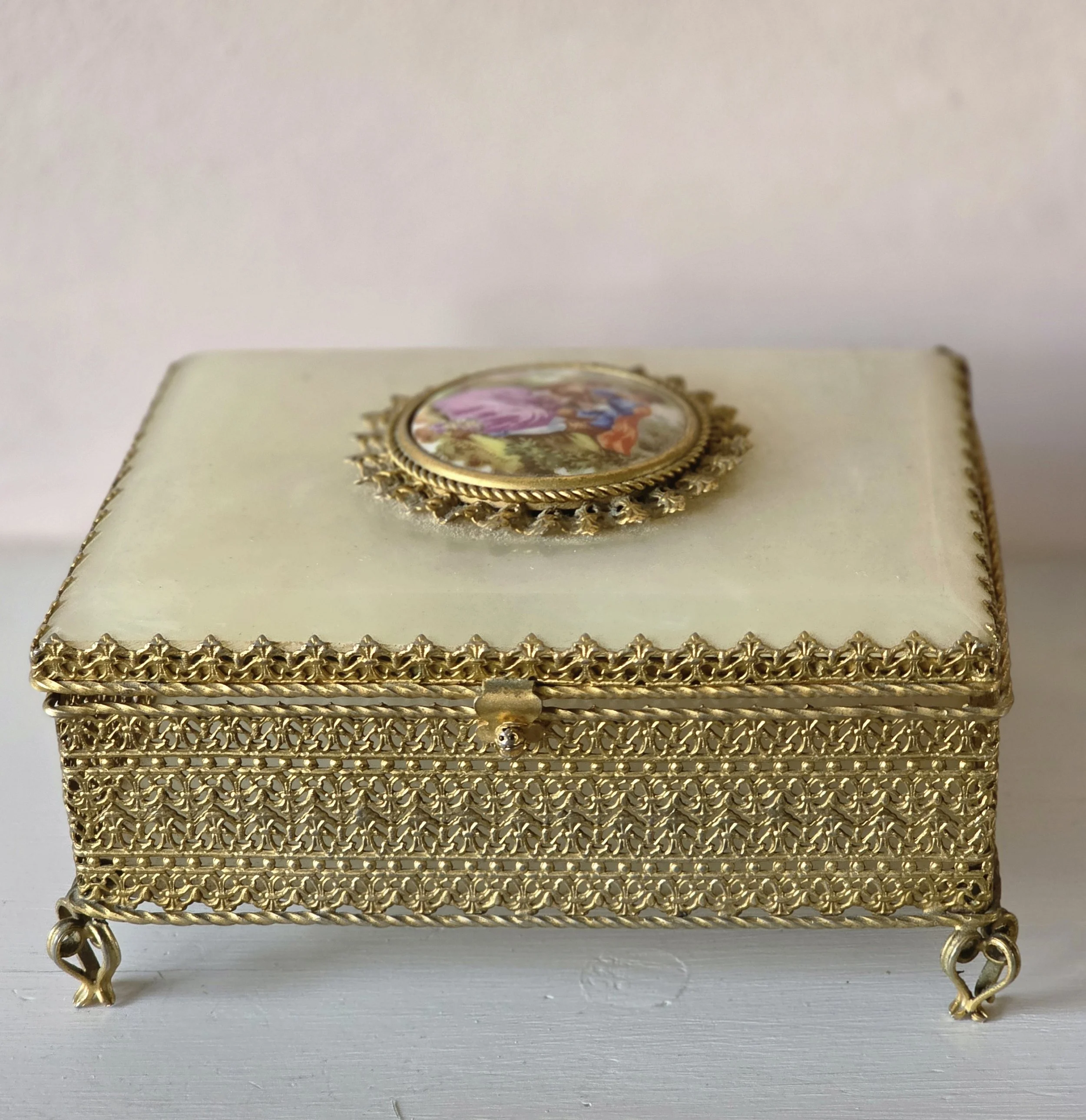 gilded trinket box (6).jpg