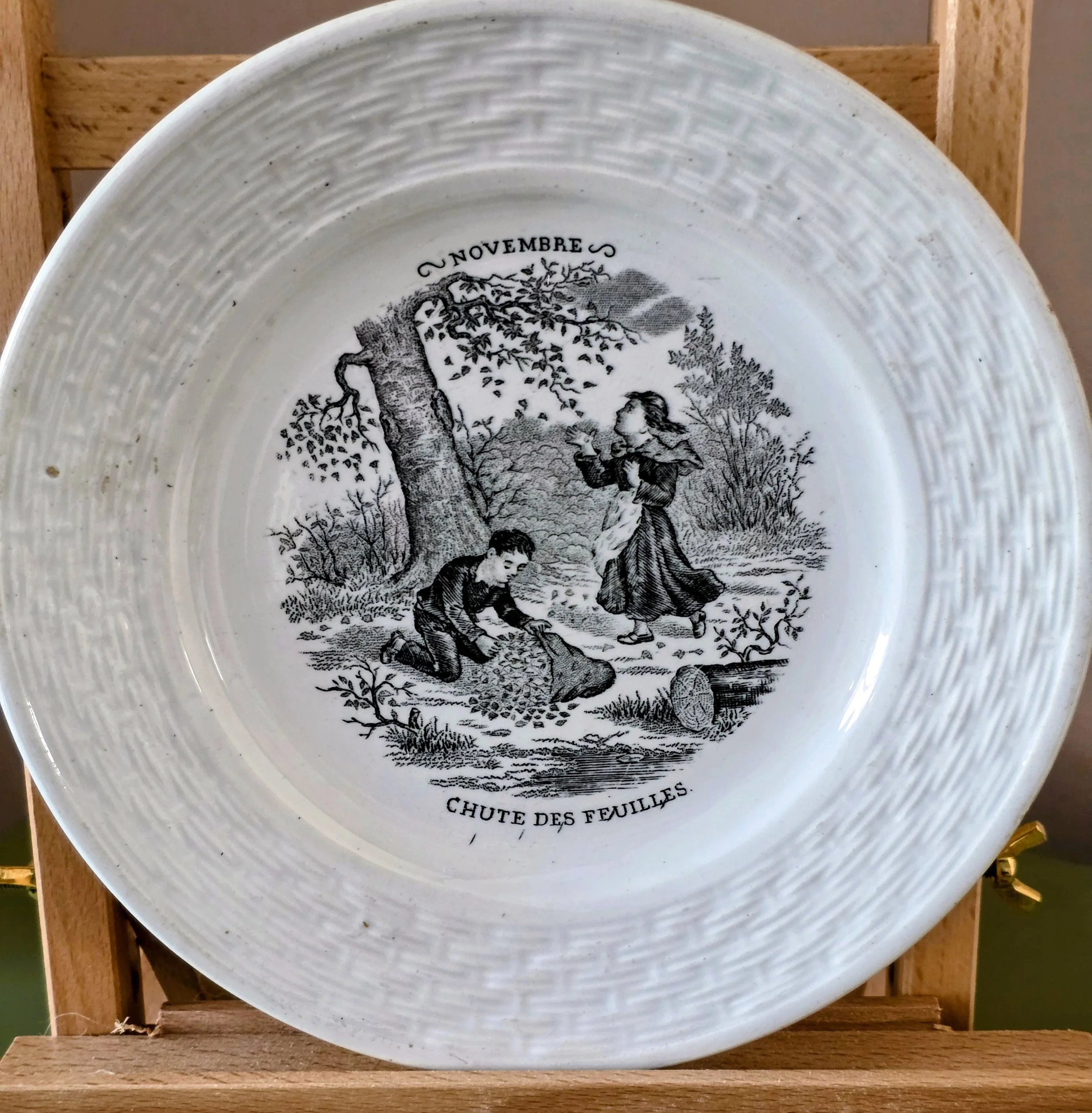 French Antique Plate (4).jpg