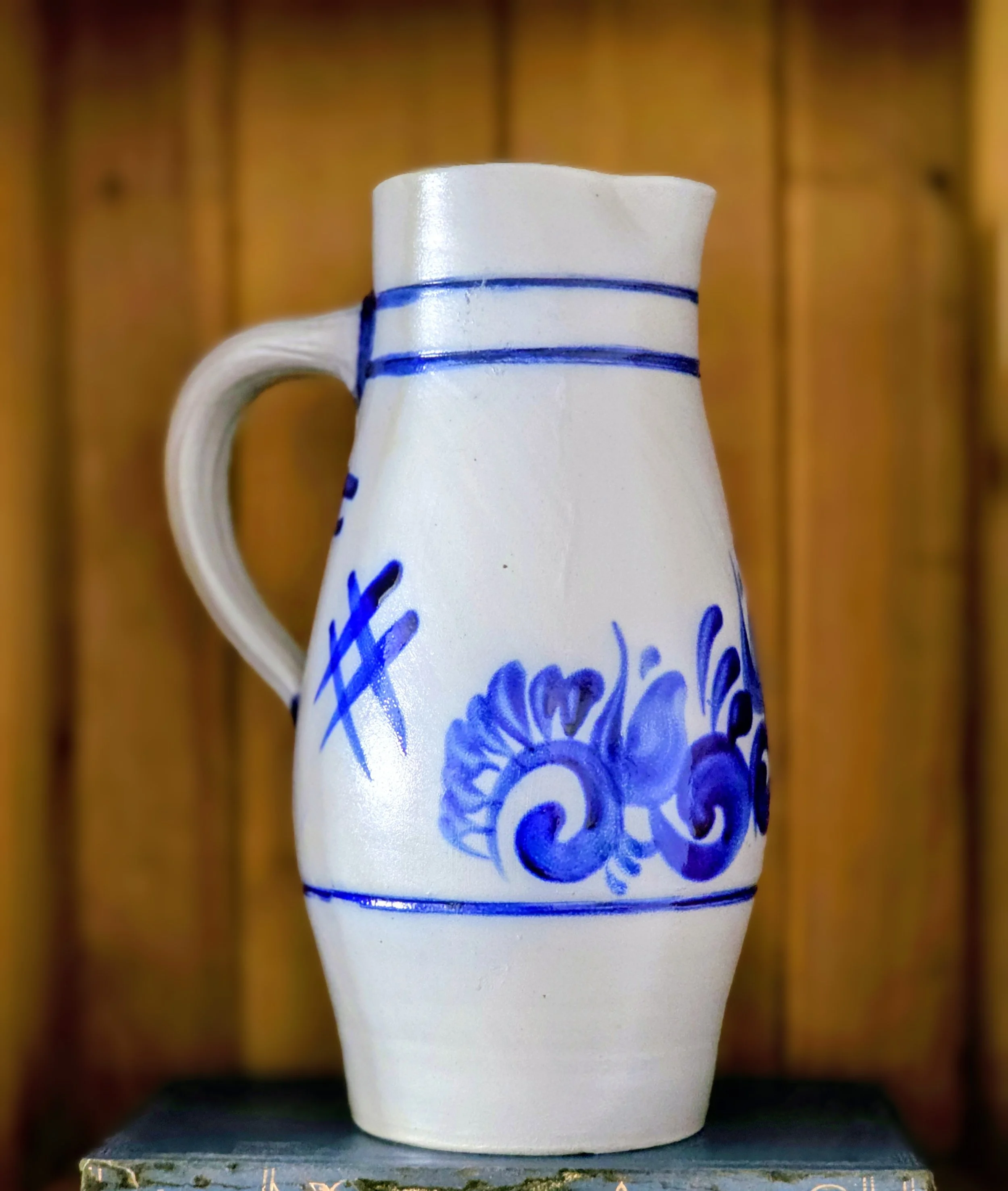 German 2 litre pitcher (9).jpg