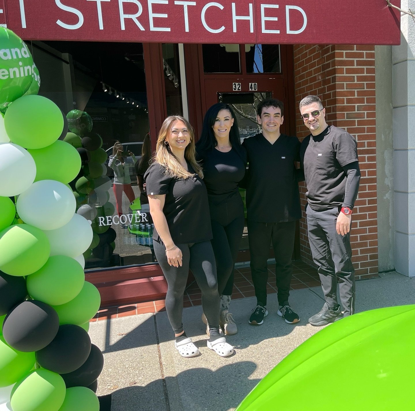 ✳️ GRAND OPENING ✳️ Come down and meet our team of certified stretch therapists for a free stretch all day today til 7pm.