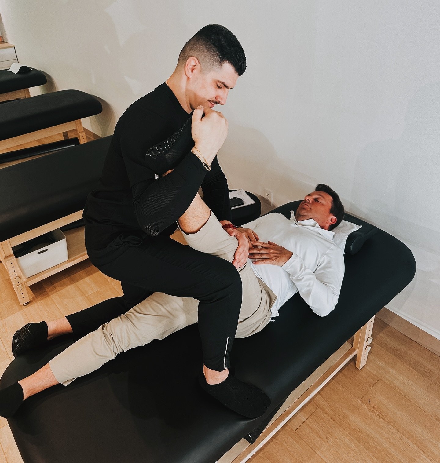 Meet Tony ✅ 

A graduate of the University of Sports in Albania, he specialized in the sport of gymnastics and graduated as a physical education teacher. He also graduated with a Bachelor of Physiotherapy.

His Specialty? He Performs therapeutic pro