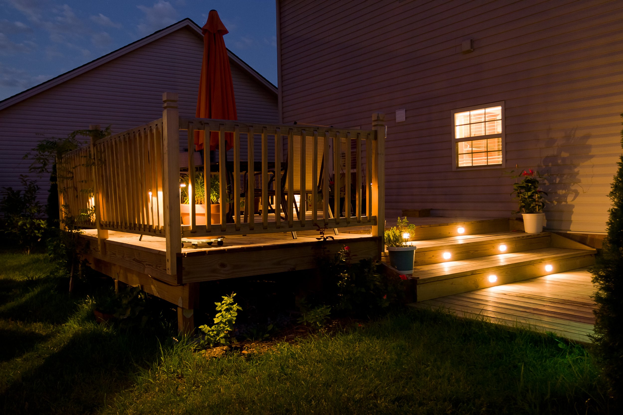 Apex-Outdoor-Lighting-Deck-Lights-1.jpg