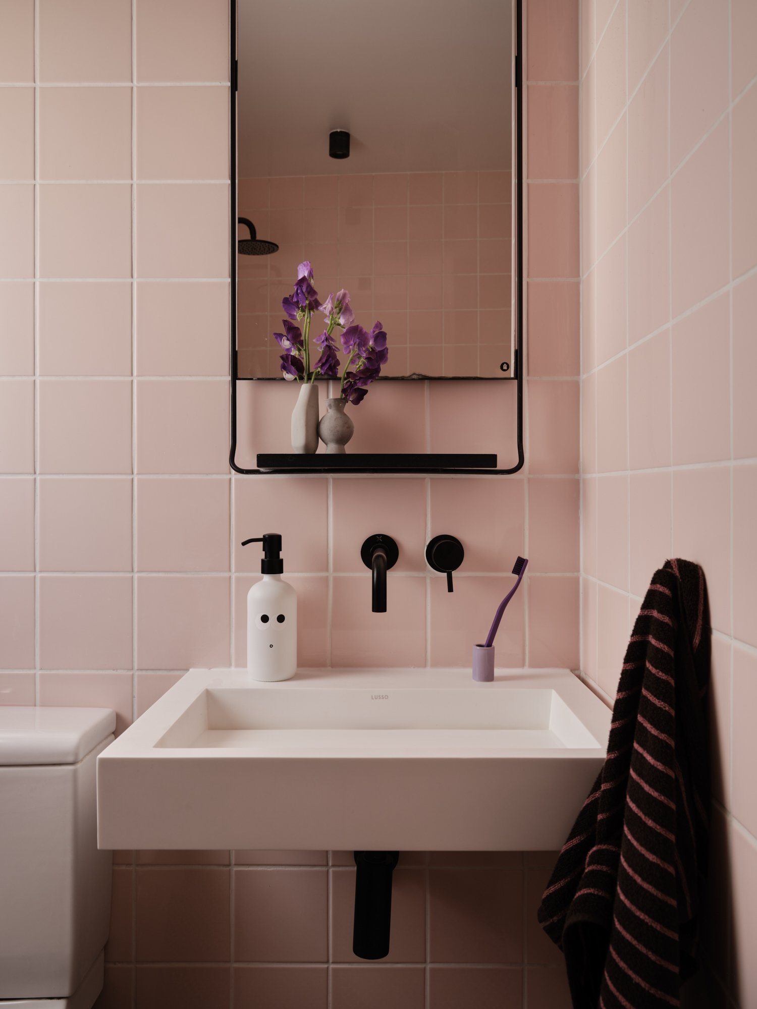 All Design Studio - SE237416.jpg