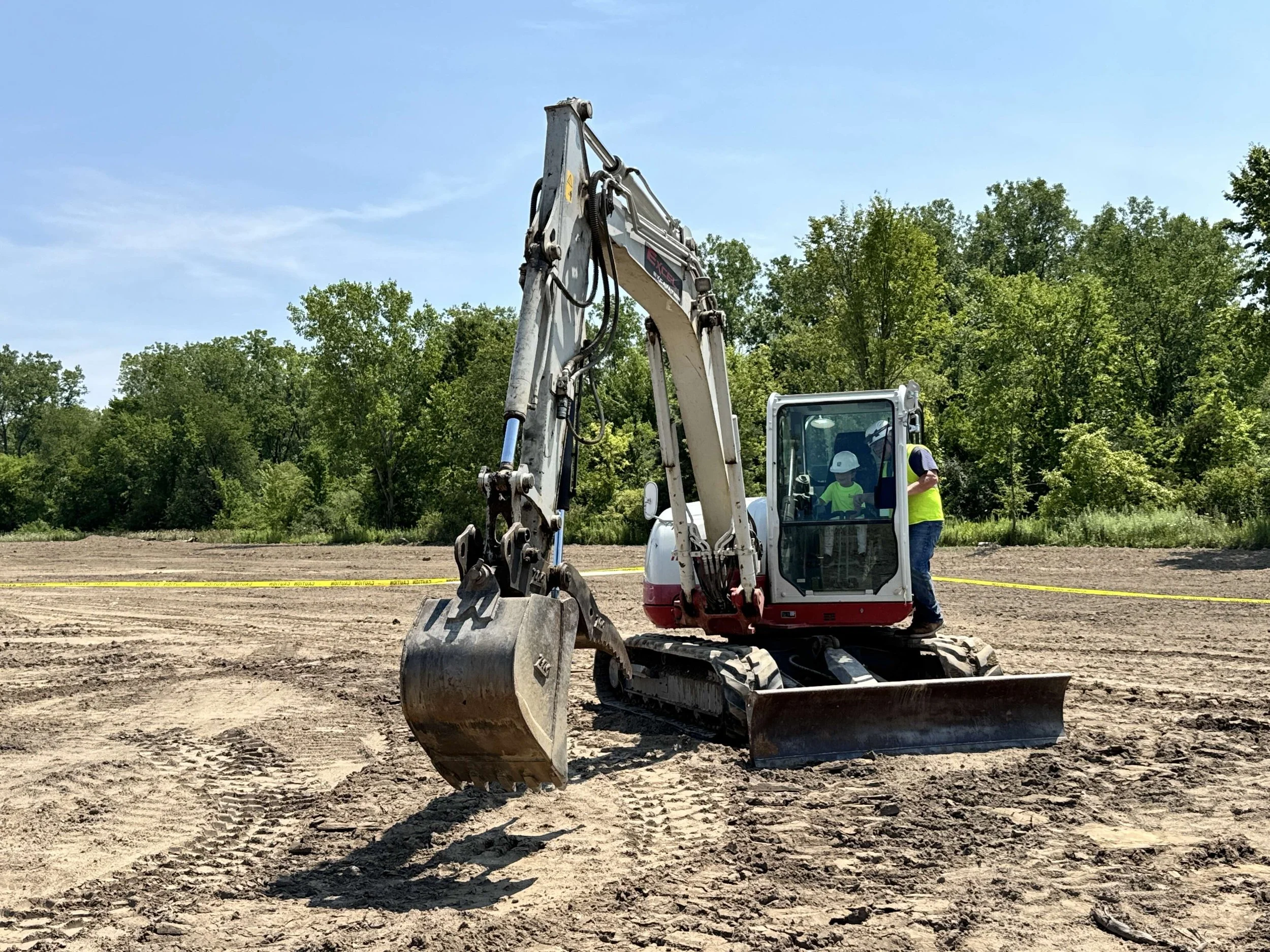 Youth get hands-on look at construction careers