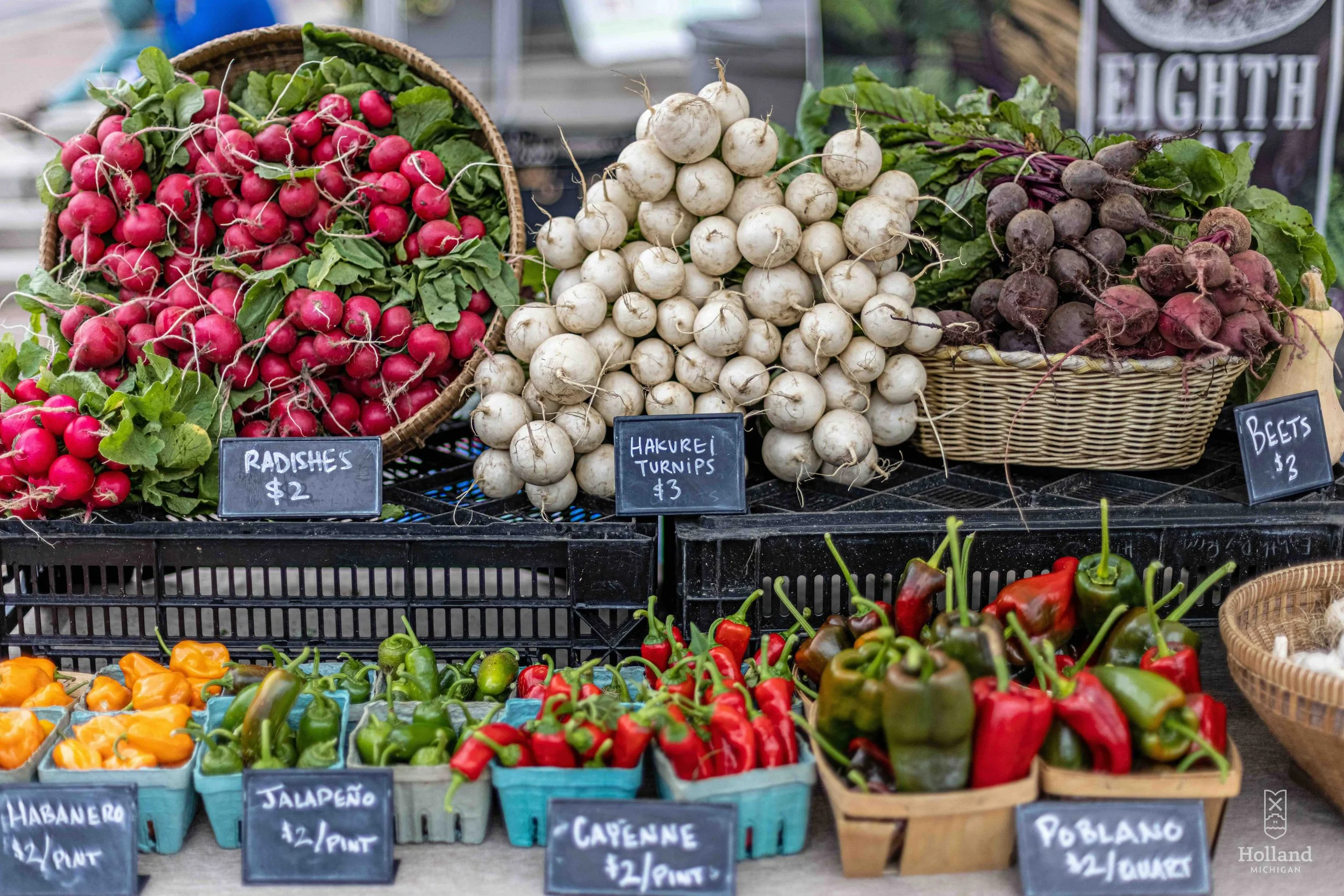 Lakeshore farmers market opens, welcomes new vendors &nbsp;&nbsp;