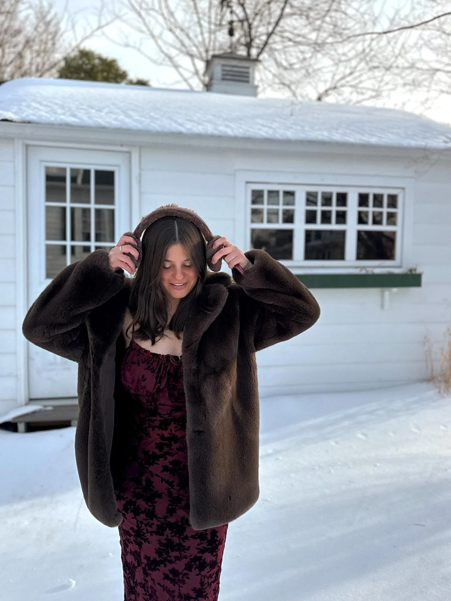 one more year of seeing his shadow, and the next coat is made out of groundhog istg