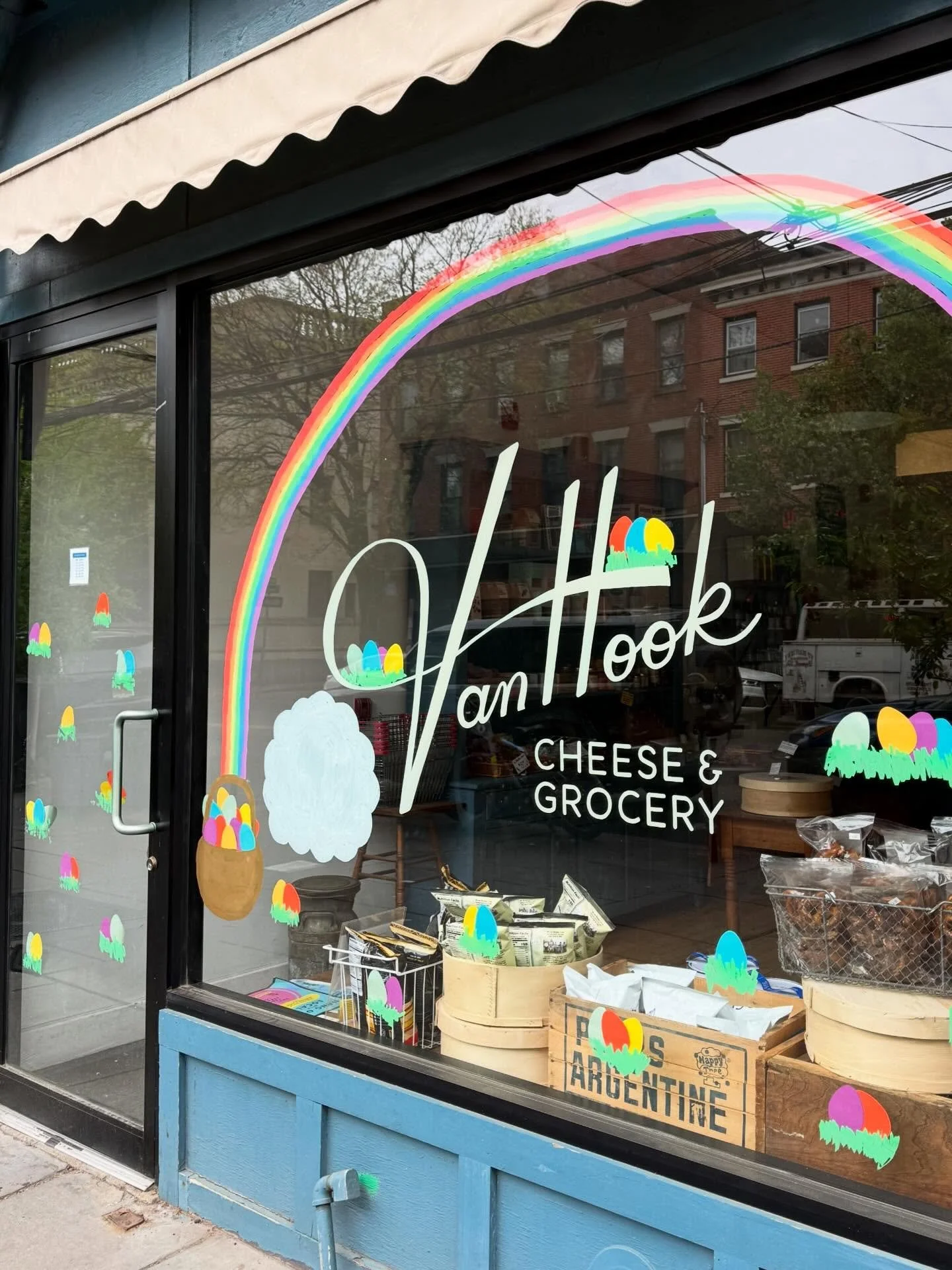 simply too good to keep on @emmasplantsandflowers ✨