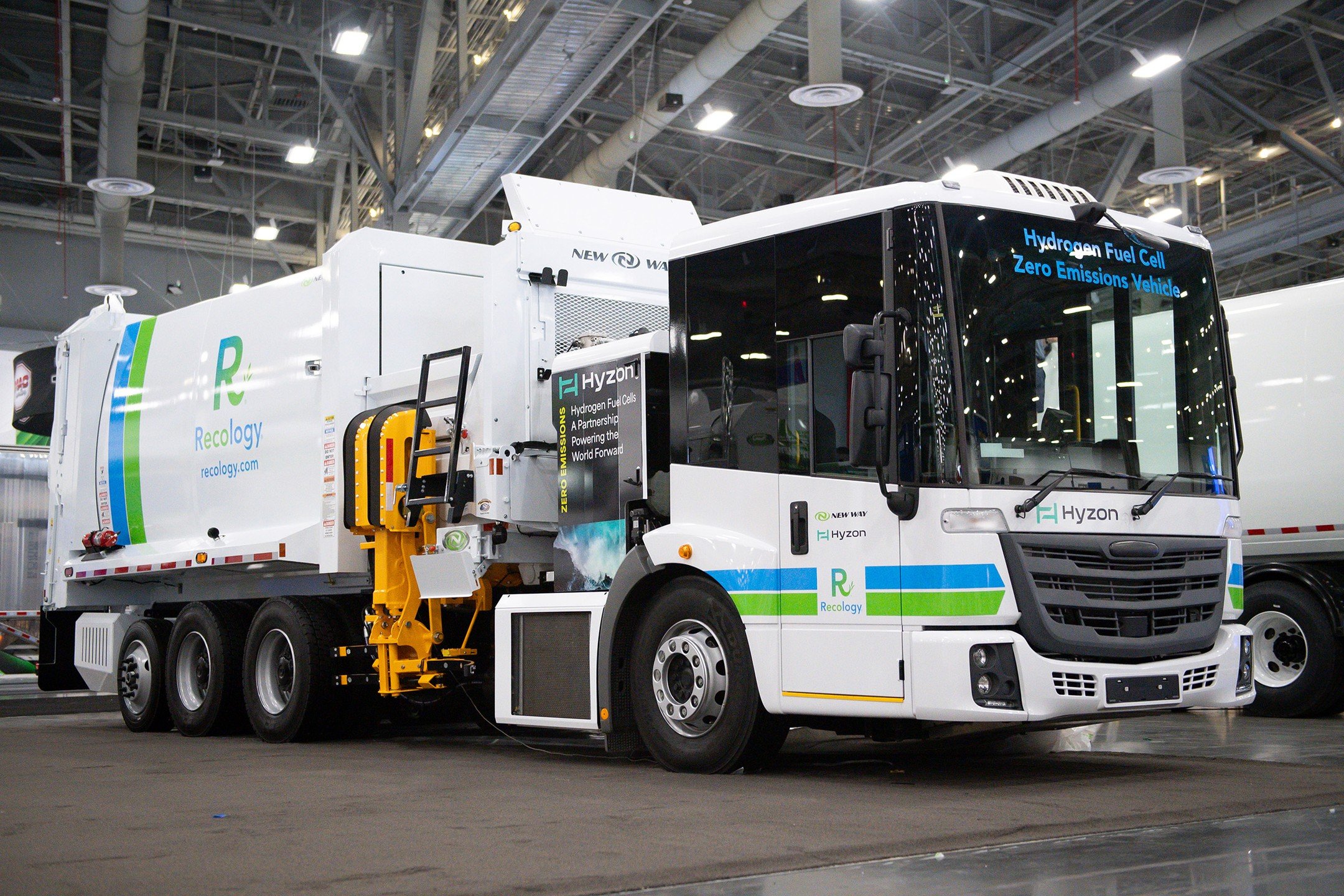 We are proud to unveil North America's first hydrogen fuel cell-powered refuse truck at @wasteexpo, developed in collaboration with our partner, @newwaytrucks. This marks a major moment in our journey to begin the new industrial revolution. 

Built t