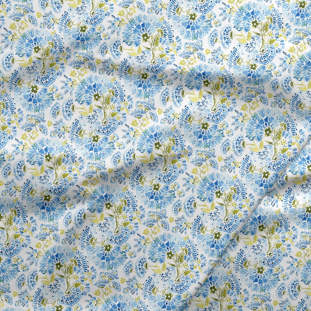 scrolling-blue-white-mock-up.jpg