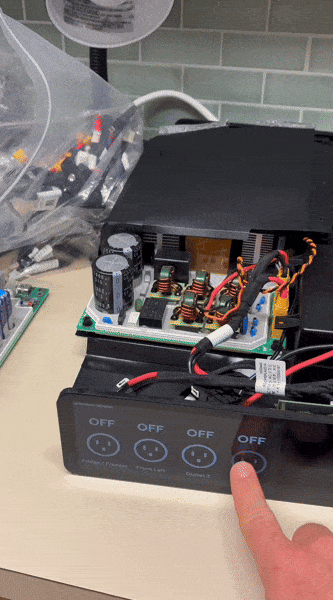 With the Pila Battery touch panel, you can control which outlet is on or off.