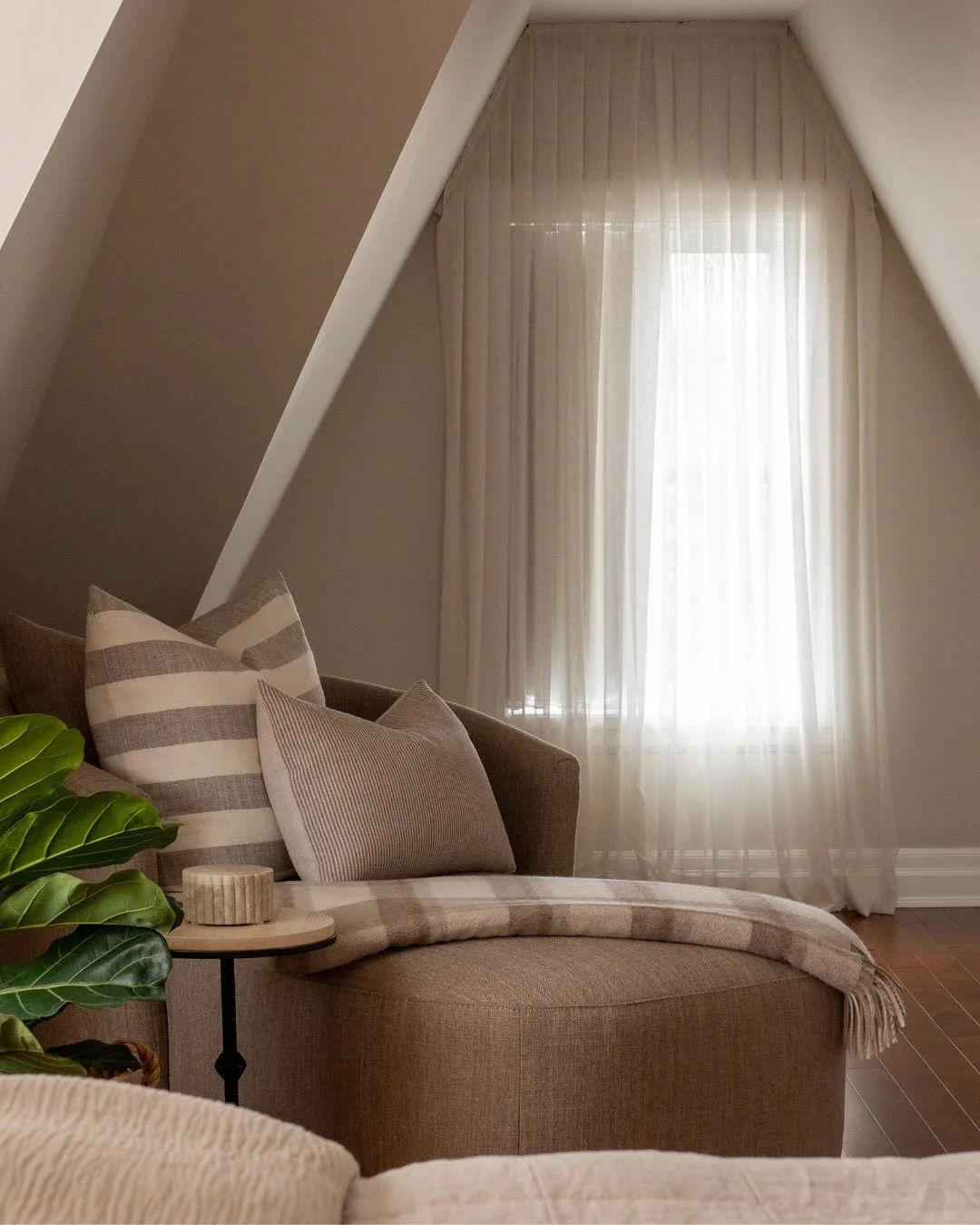 All in the details. I love zooming in on the separate moments that make a space feel special.