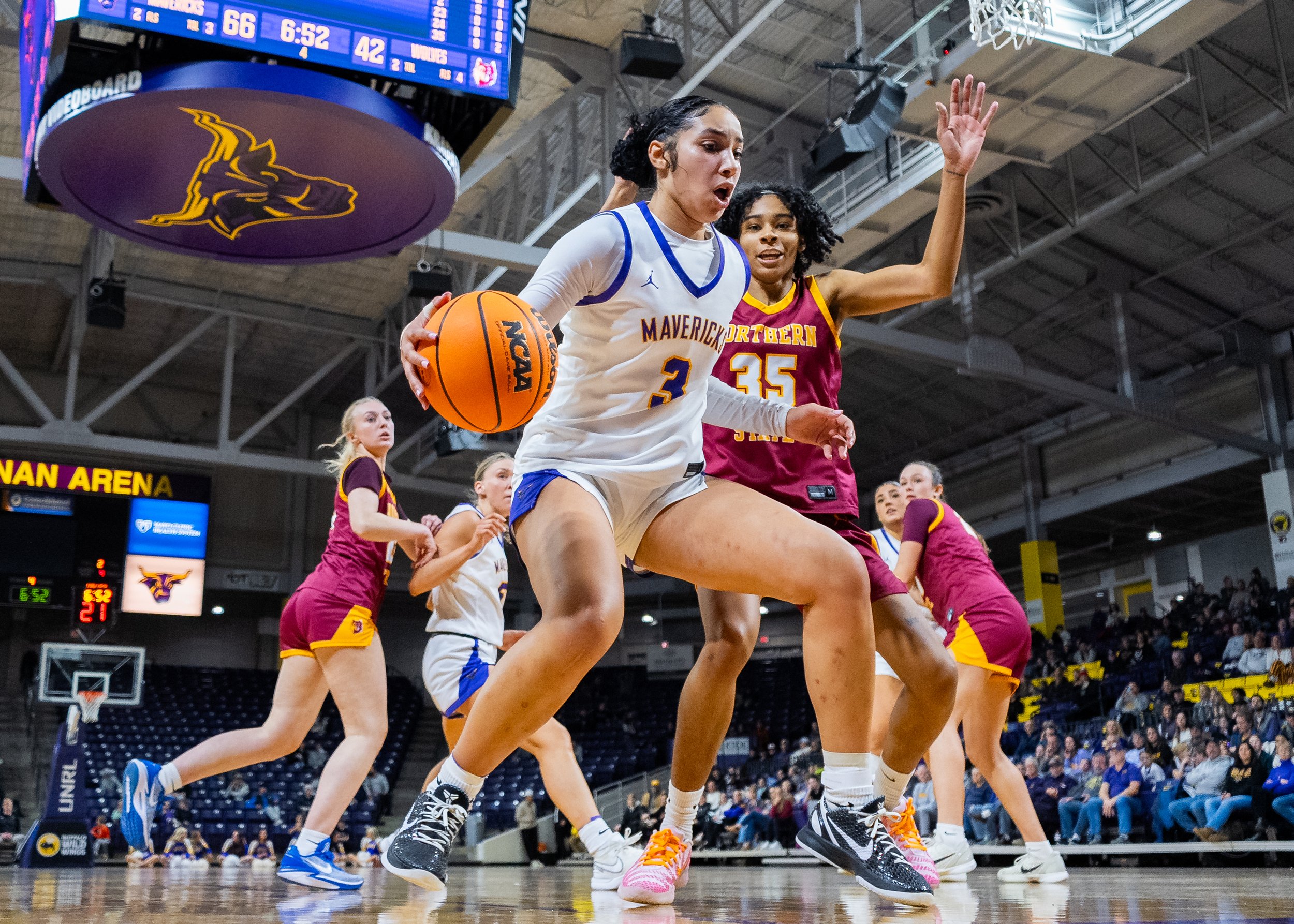 260123_MSUMavericks_vs_NorthernStateWolves_DylanE_15.jpg