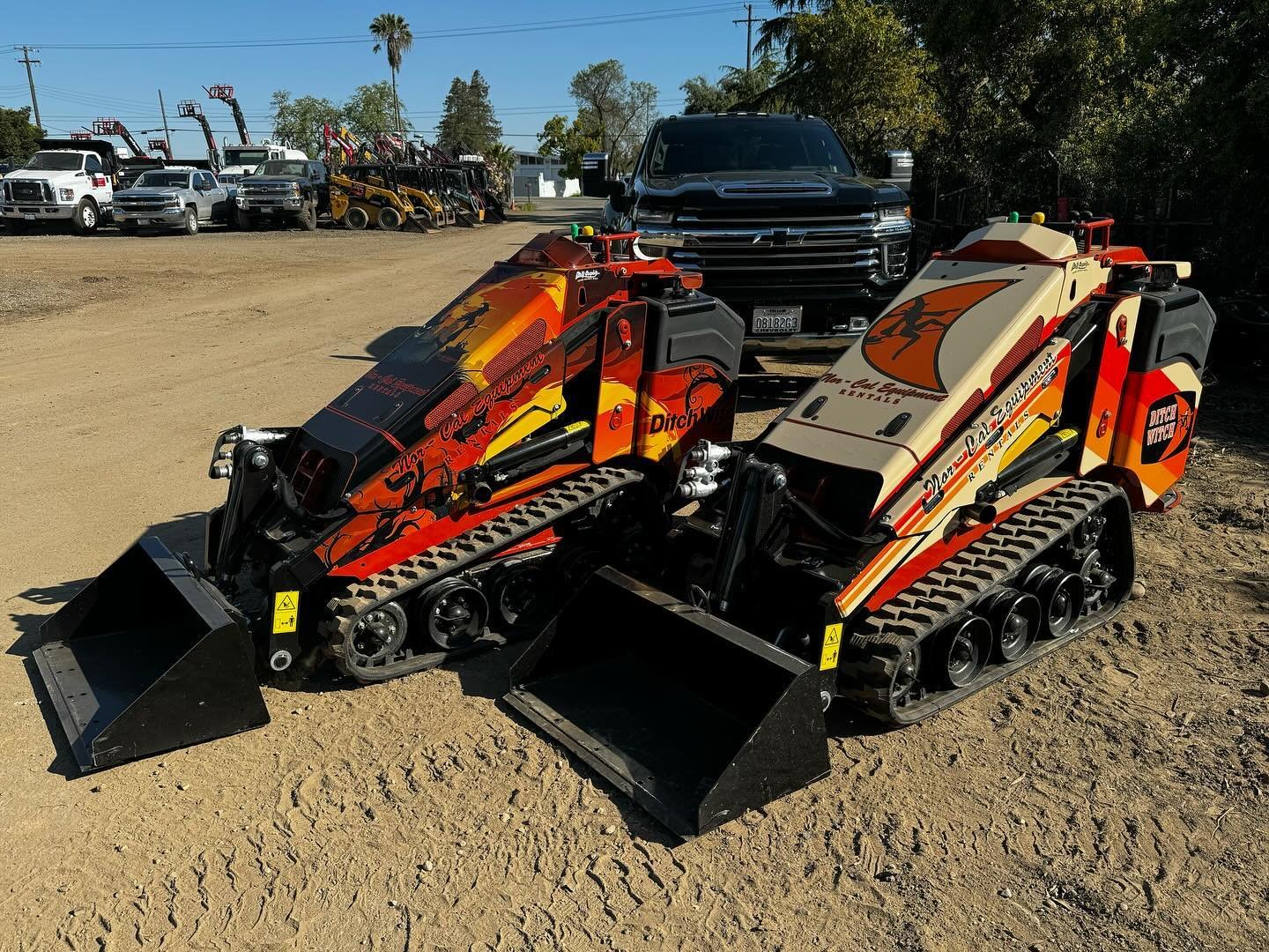 Our new twins are here! Thx @dirtygraphixinc for tricking out our new Ditch Witch SK900&rsquo;s!😎👍#norcalequipmentrentals #norcal #witch #retro #80 #80s #halloween #spooky #landscape #landscapephotography #landscape_lovers #backyard #backyardgarden