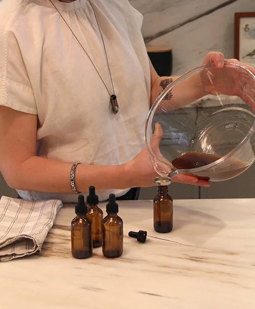 Tincturing_forWebShermanSt.jpg