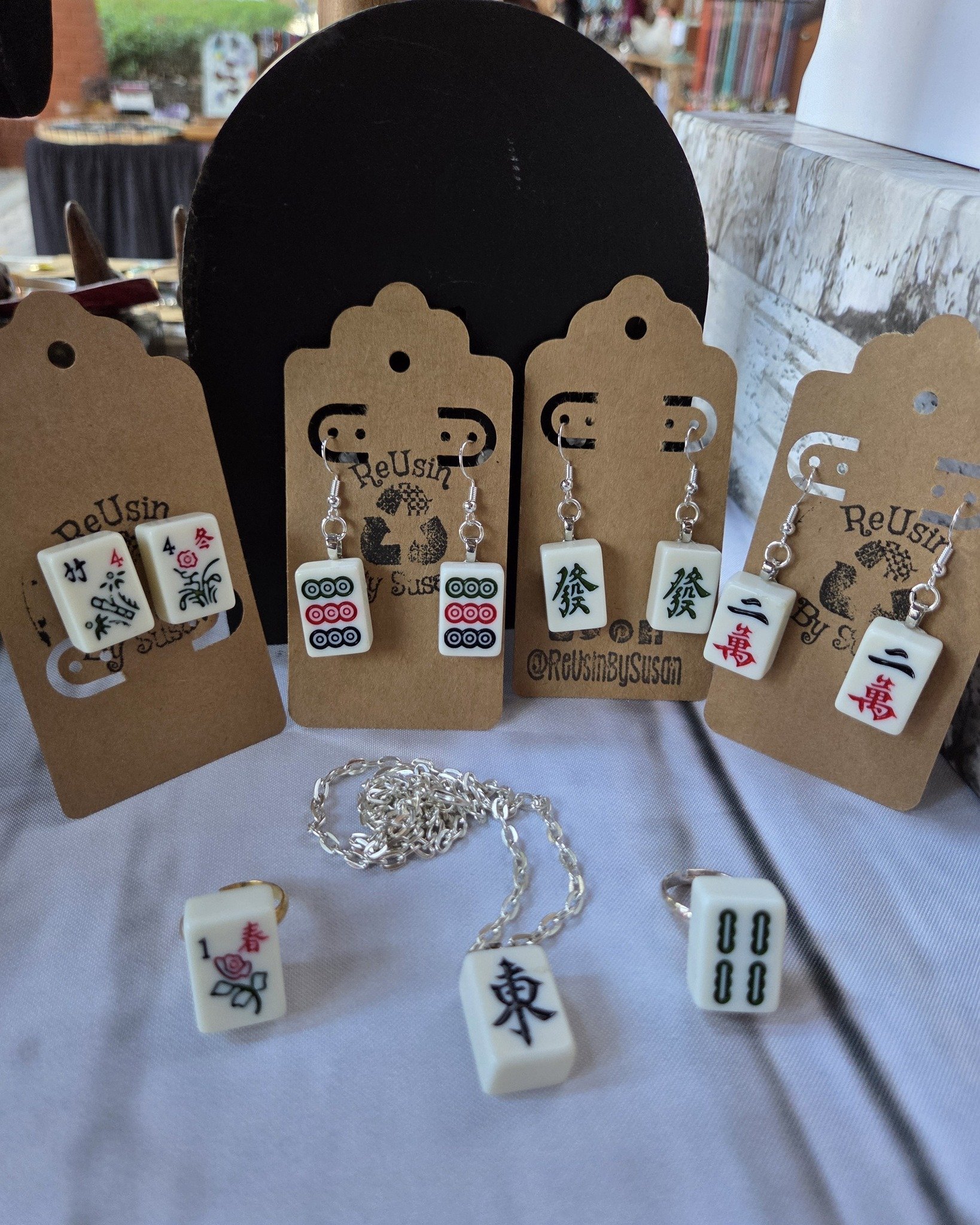 New merch!!! Ive been busy working on some new stuff! You gotta come check it out! I'm at the Ybor City Saturday Market until 3pm today.♻️

 #handmade #jewelrydesigner #upcycledfashion #bylocal #buylocalbylocal #shopsmalltampabay #shopsmall #upcycler