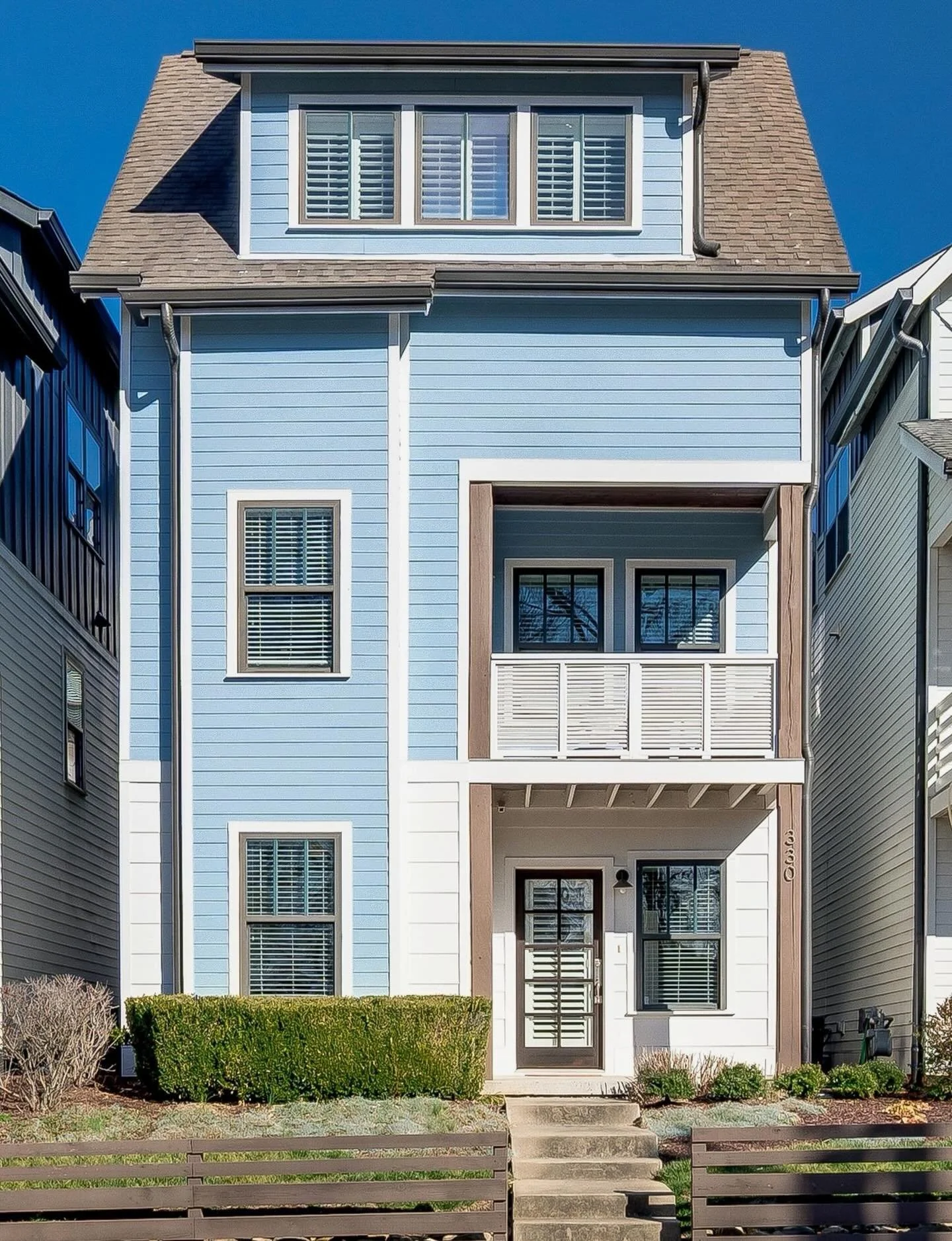 ✨Featured Listing✨

🏡 330 54th Ave N., Nashville, TN 27209
🛏️ 3 Bedrooms
🛁 3/1 Baths
📏 1,806 Sq. Ft. 
📍Walkable and wonderful in Sylvan Park&mdash;just steps from Richland Creek Greenway and Charlotte Ave favorites, this light-filled home offers