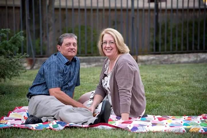 Roger Newhart (left) and his wife Colleen Newhart (right)
