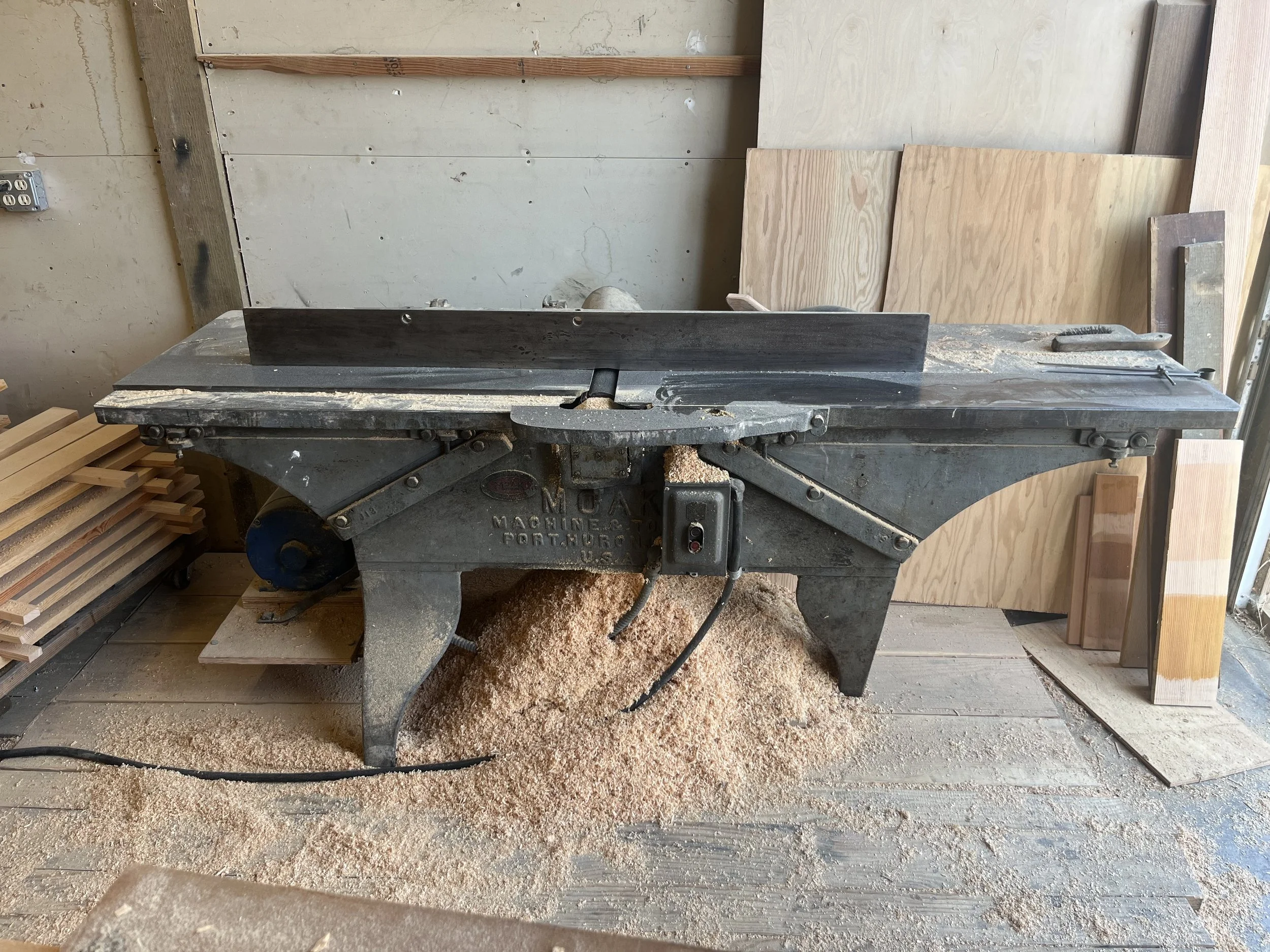 The Moak 16" jointer