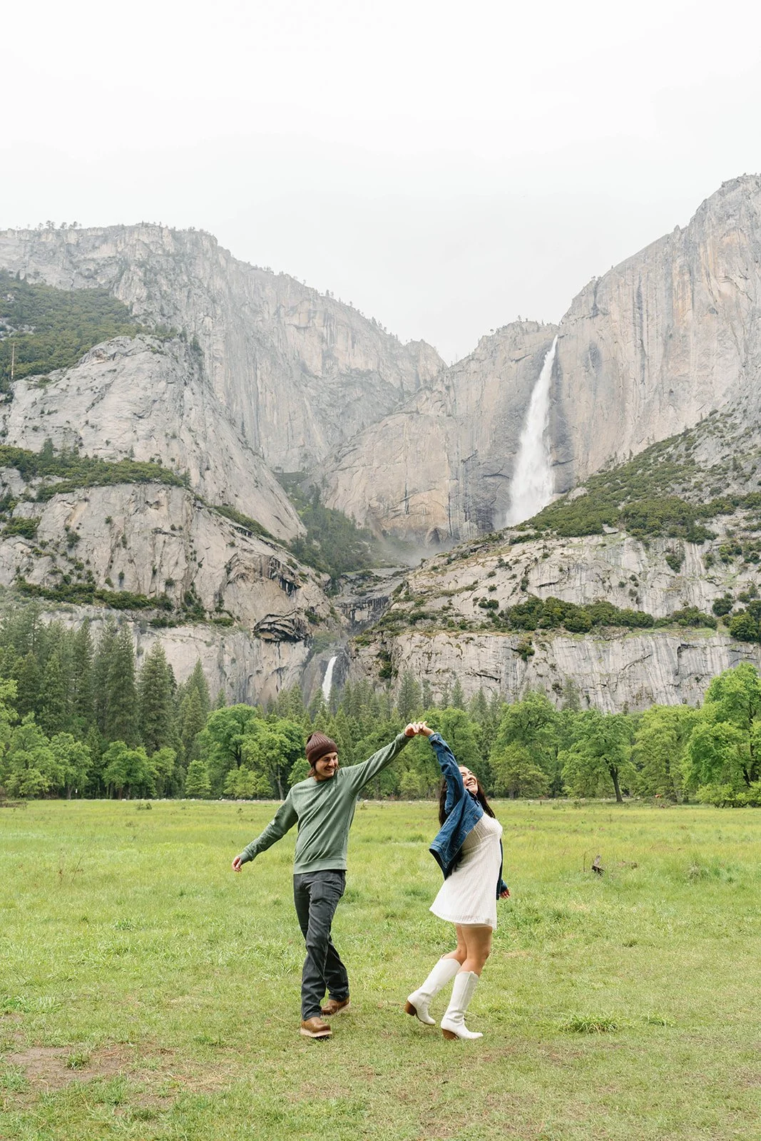 cathedral-beach-engagement-photos-15.jpg