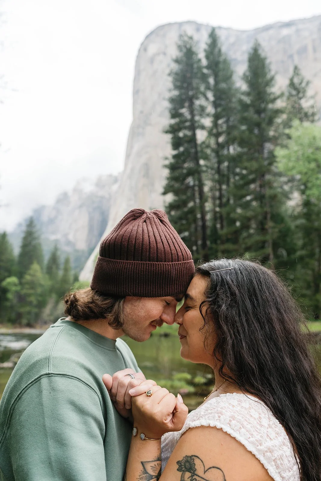 Close up of couple at Cathedral Beach engagement photoshoot