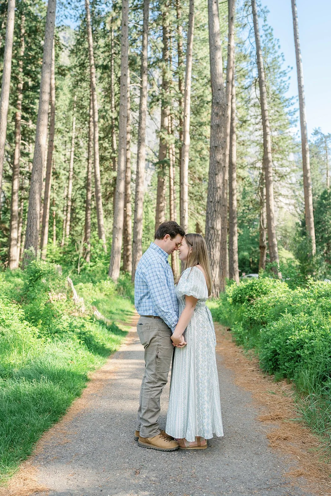 man-and-woman-at-el-capitan-meadow-photo-session.jpg