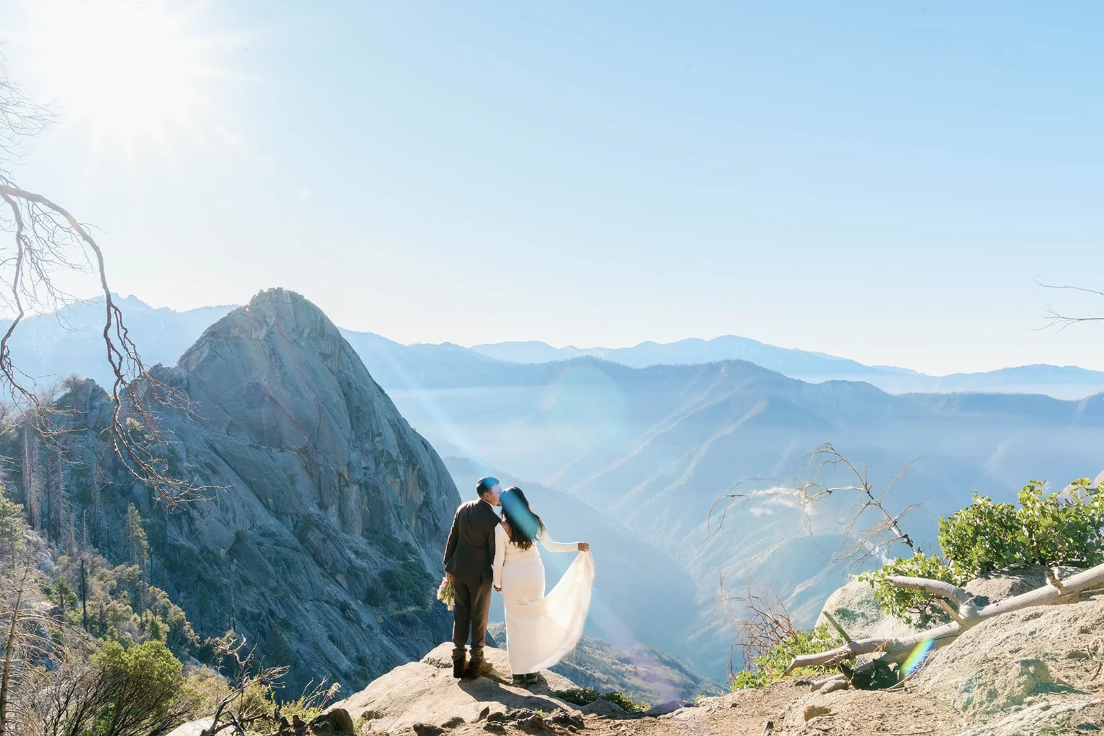 sequoia-elopements-11.jpg