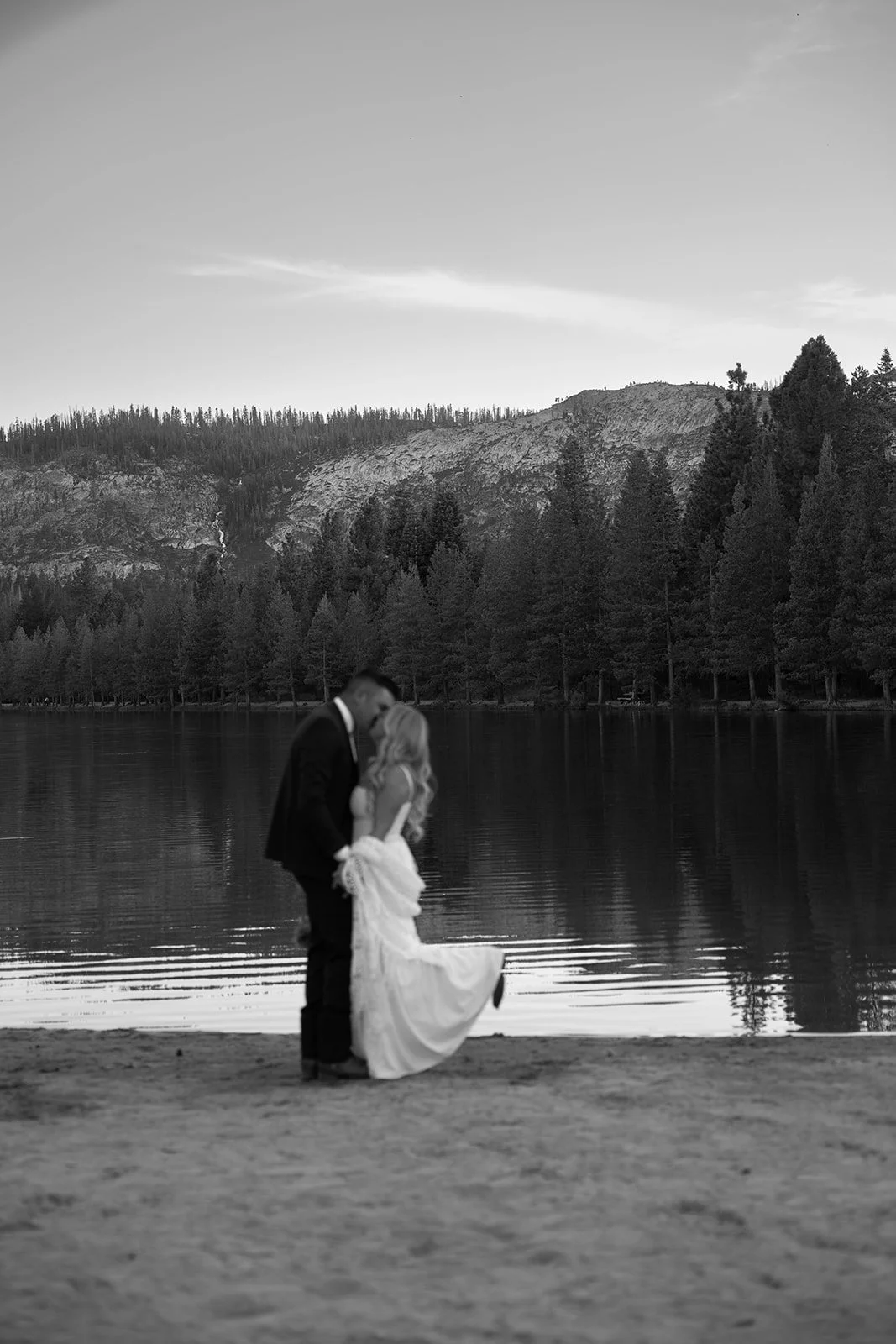 lake-tahoe-elopement-16.jpg