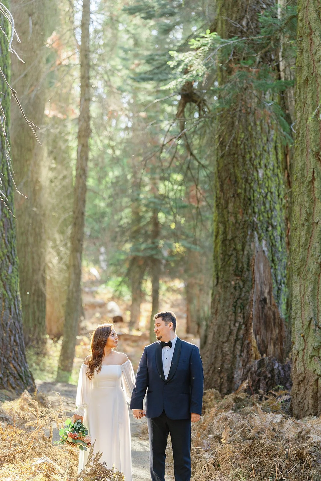 beetle-rock-elopement-ceremony-31.jpg
